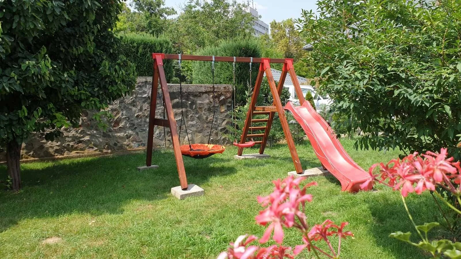 BástyaVár Családi Apartman Gyula – Giula, Ungaria