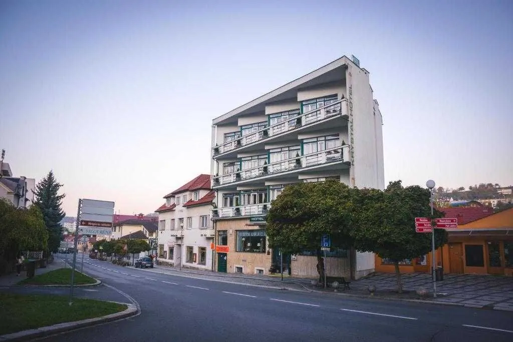 Hotel Krystal Luhačovice – Luhačovice, Česká republika