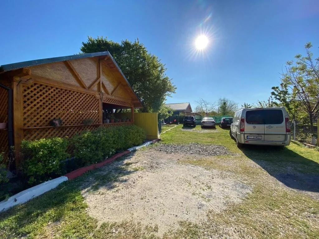 Pensiunea Casa Cu Flori Corbu – Corbu, România