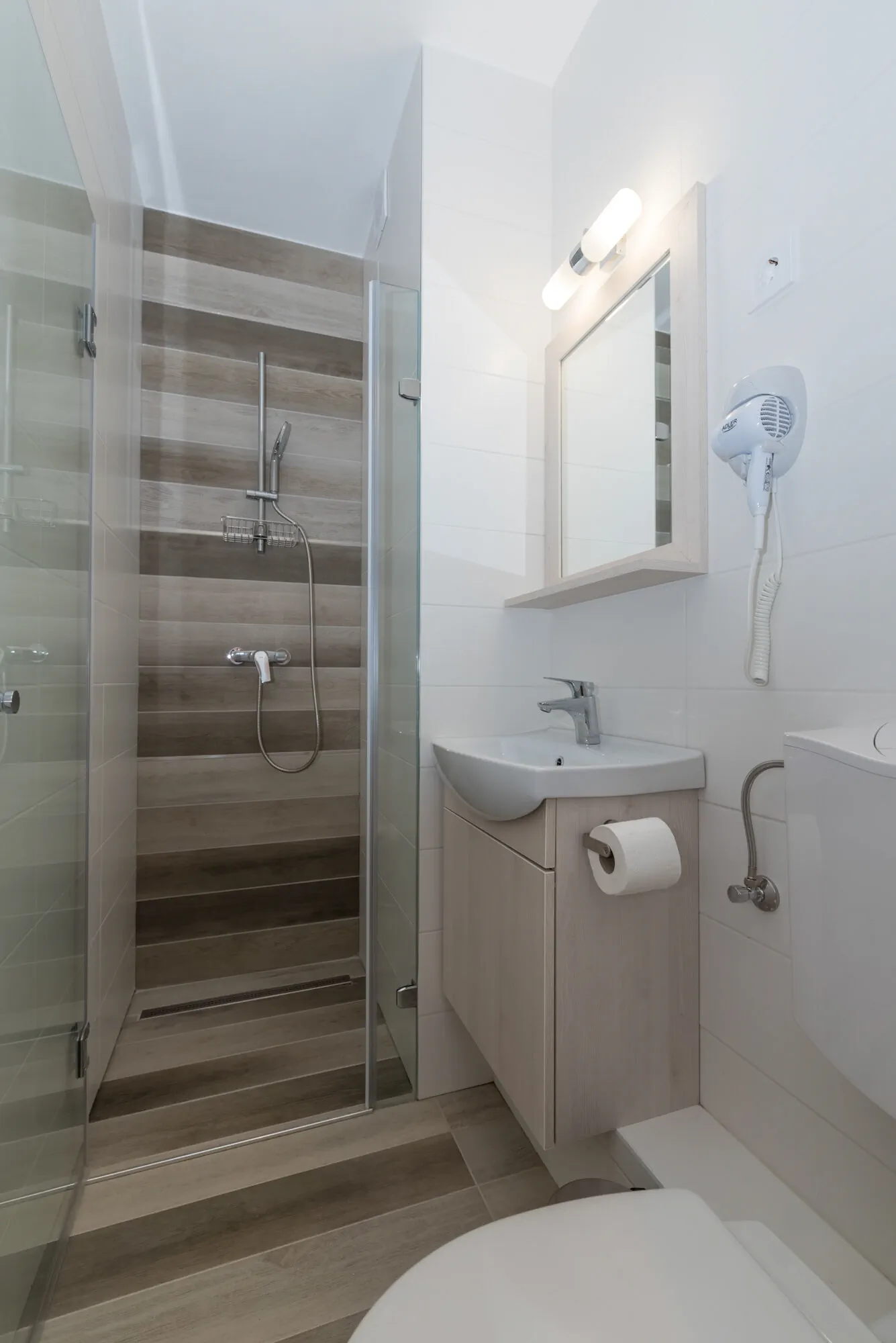Balinn Rooms Szálloda Balatonszepezd – Balatonszepezd, Ungaria
