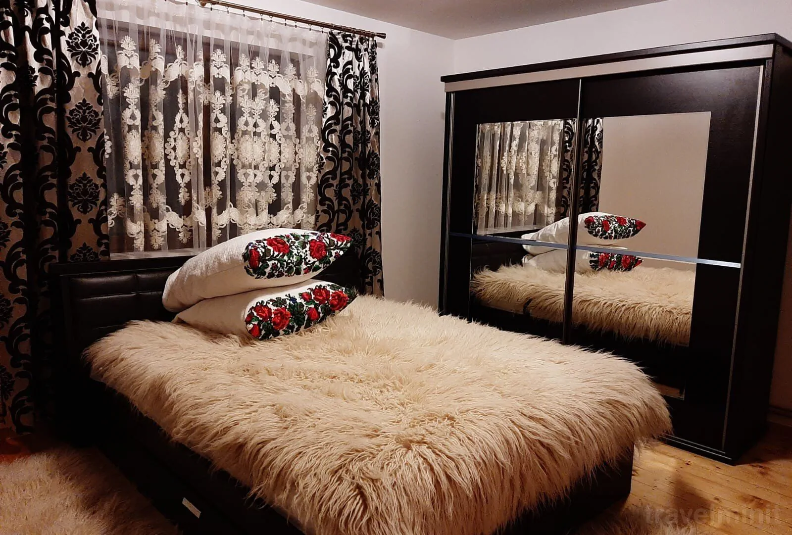 Casa Nemeș Văleni – Văleni, România