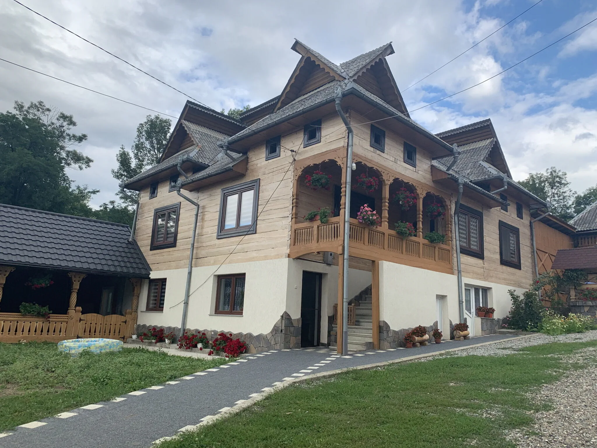 Casa Nemeș Văleni – Văleni, România