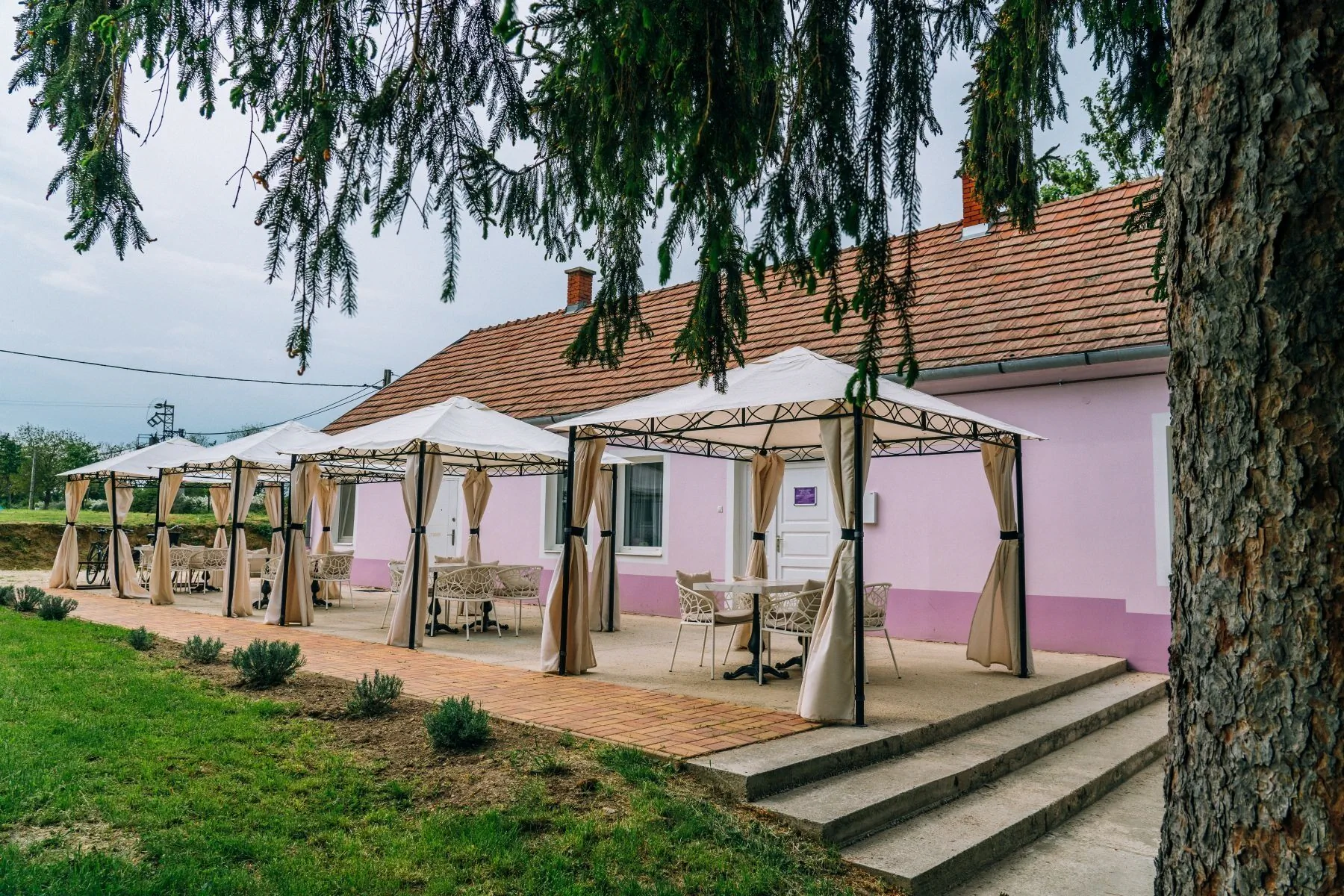 Kamala Kutir Vendégház Krisna-völgy – Somogyvámos, Ungaria