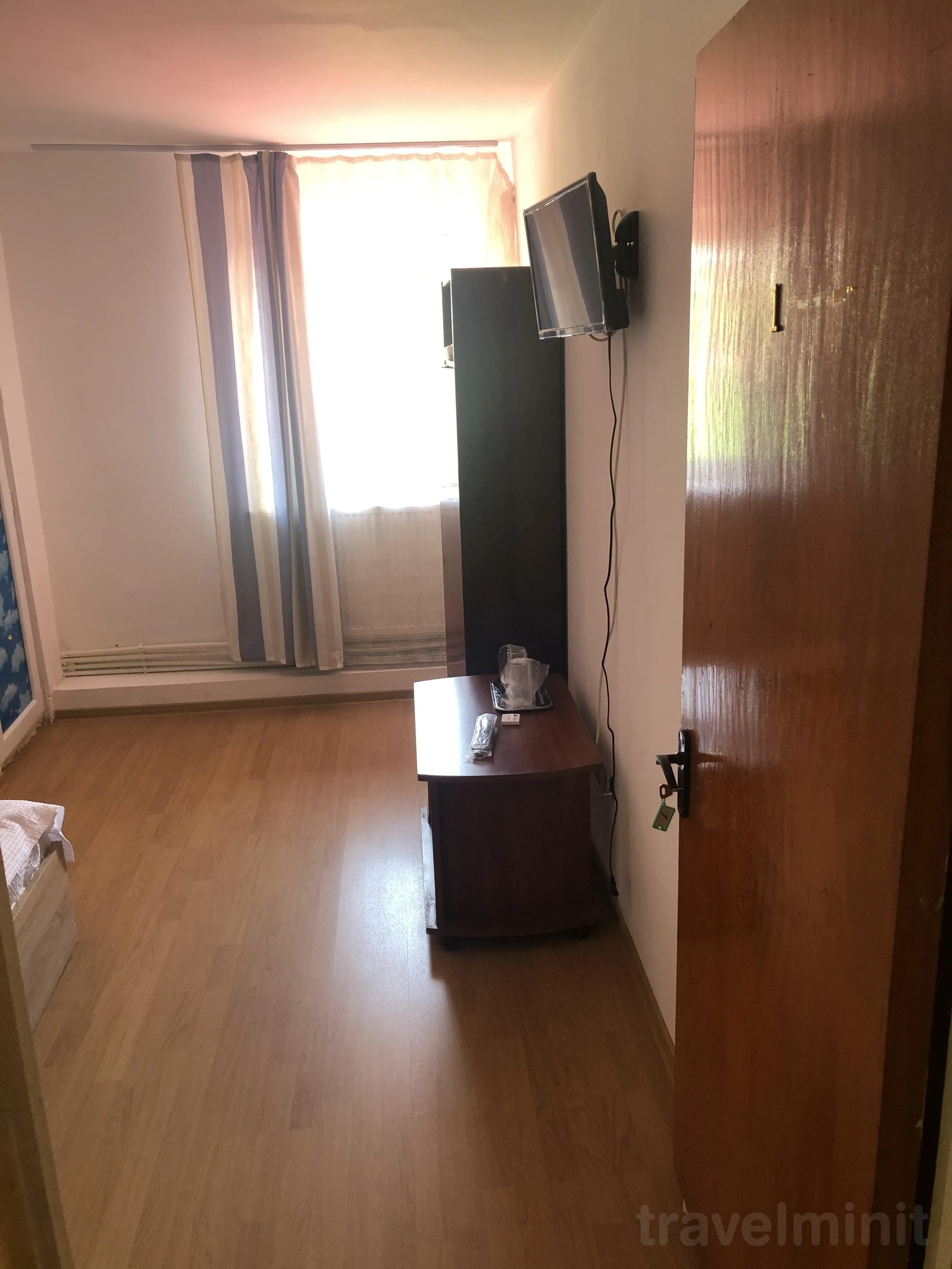 Casa Valentin Căpățânenii Pământeni - foto 9