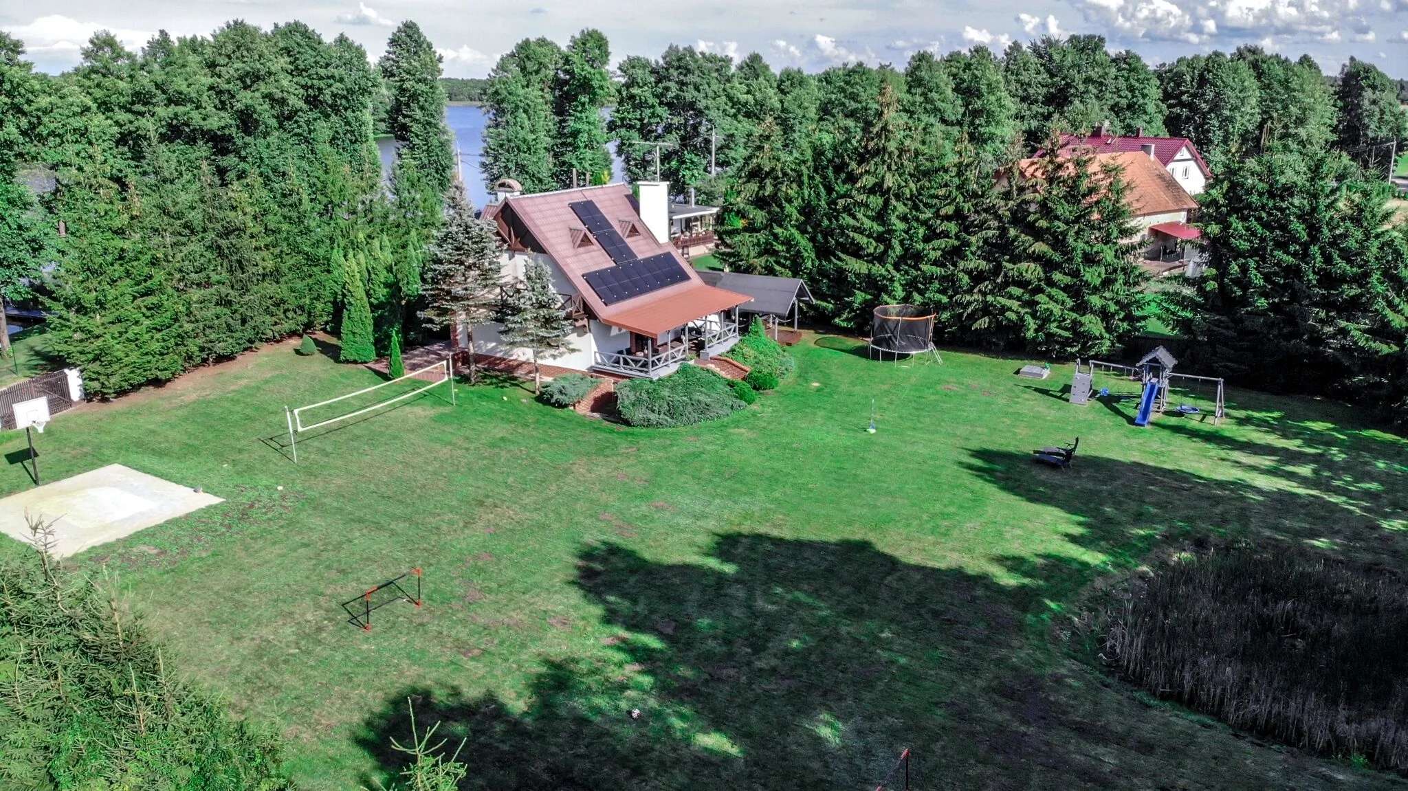 Siedlisko pod świerkami – Małkinie, Polonia