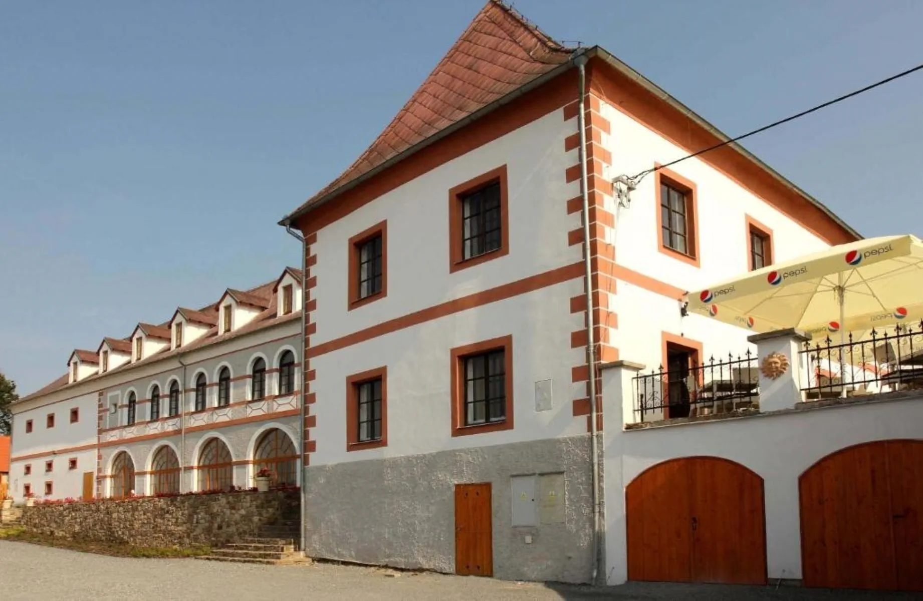 Penzion Zámek Libouň Zvěstov – Zvěstov, Republica Cehă