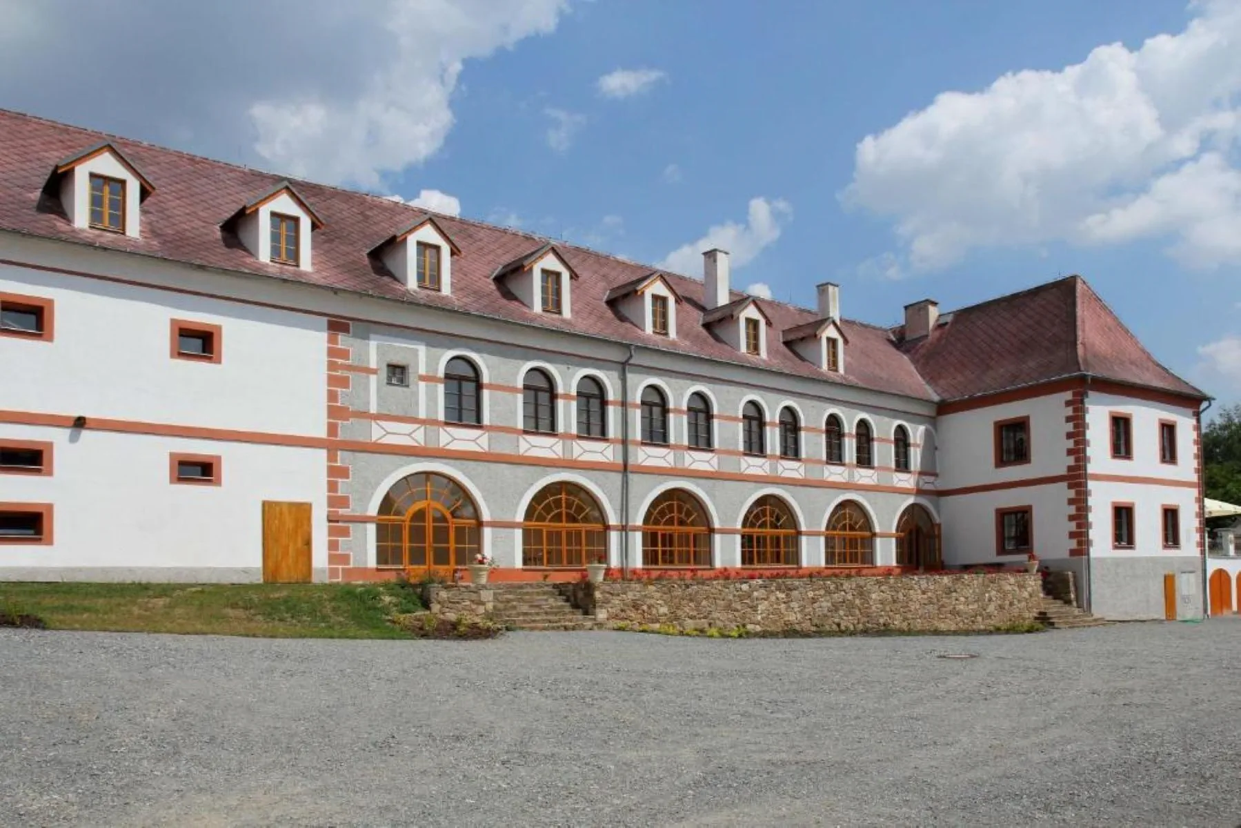Penzion Zámek Libouň Zvěstov – Zvěstov, Republica Cehă