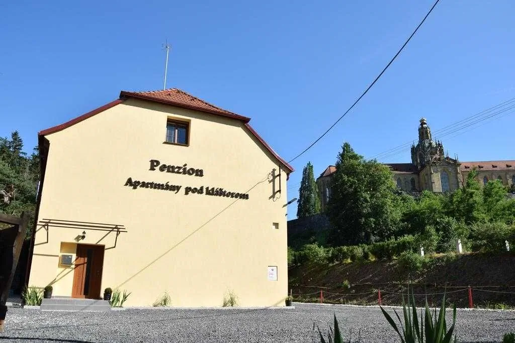 Apartmány pod Klášterem Kladruby – Kladruby, Republica Cehă