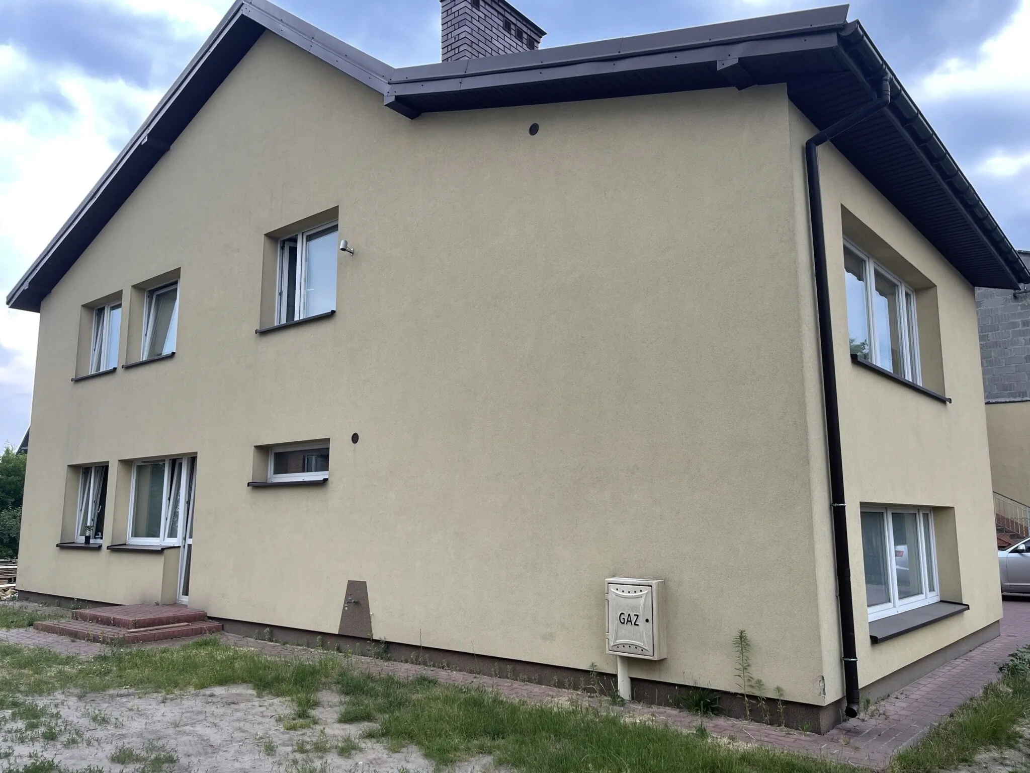 Tanie Spanie Warszawa Ząbki – Ząbki, Polonia