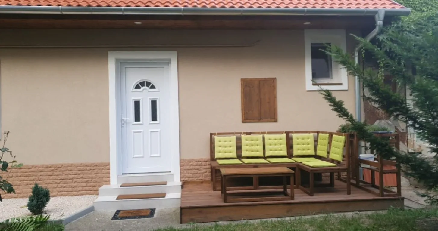 Villa Neapolis Pécs - foto 1