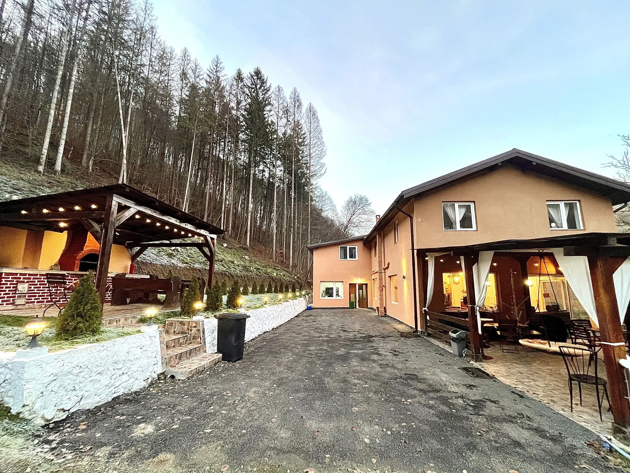 Pensiunea Aventurin Căzănești – Căzănești, România