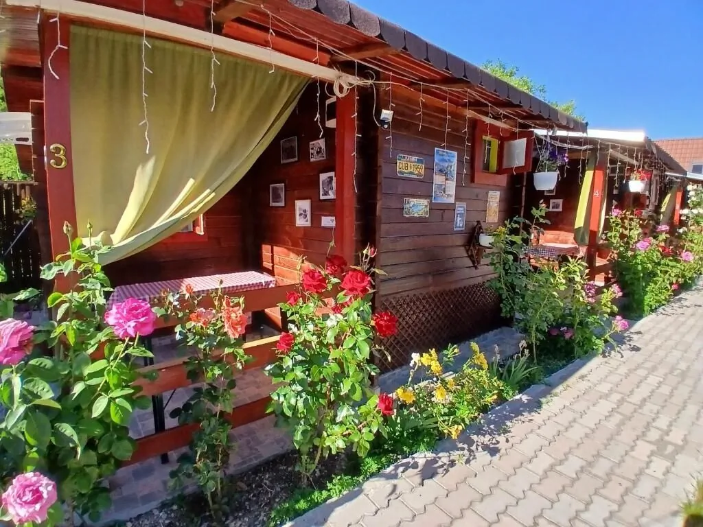 Căsuțele Danca Mraconia Eșelnița *** – Eşelniţa, România