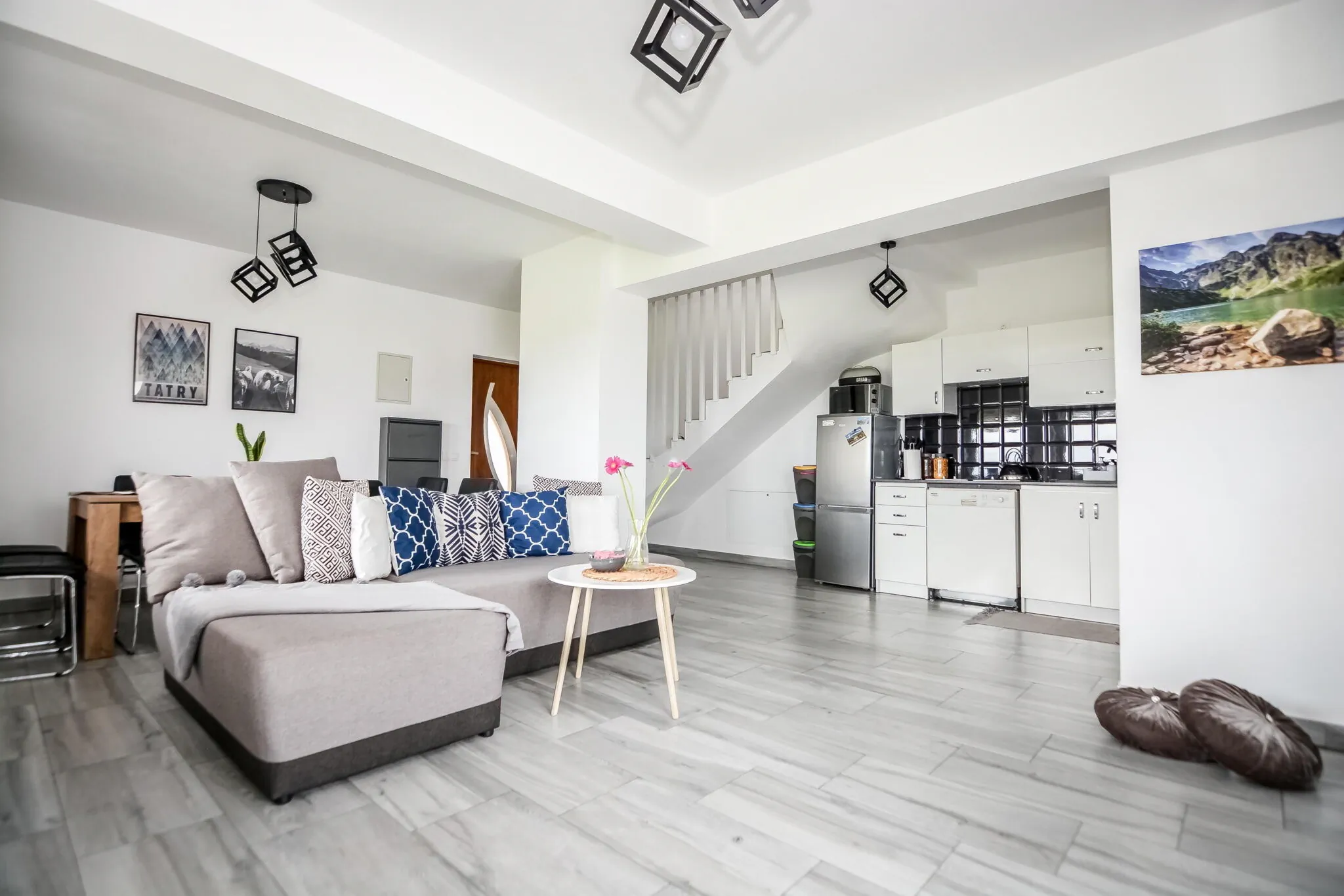 Apartamenty Dwupoziomowe Dwa Widoki Jacuzzi & Sauna Ząb – Ząb, Polska
