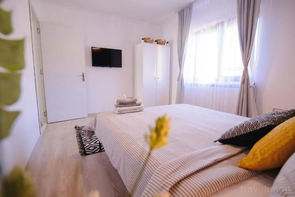 Casă de vacanță Cris Băile Olănești - foto 2