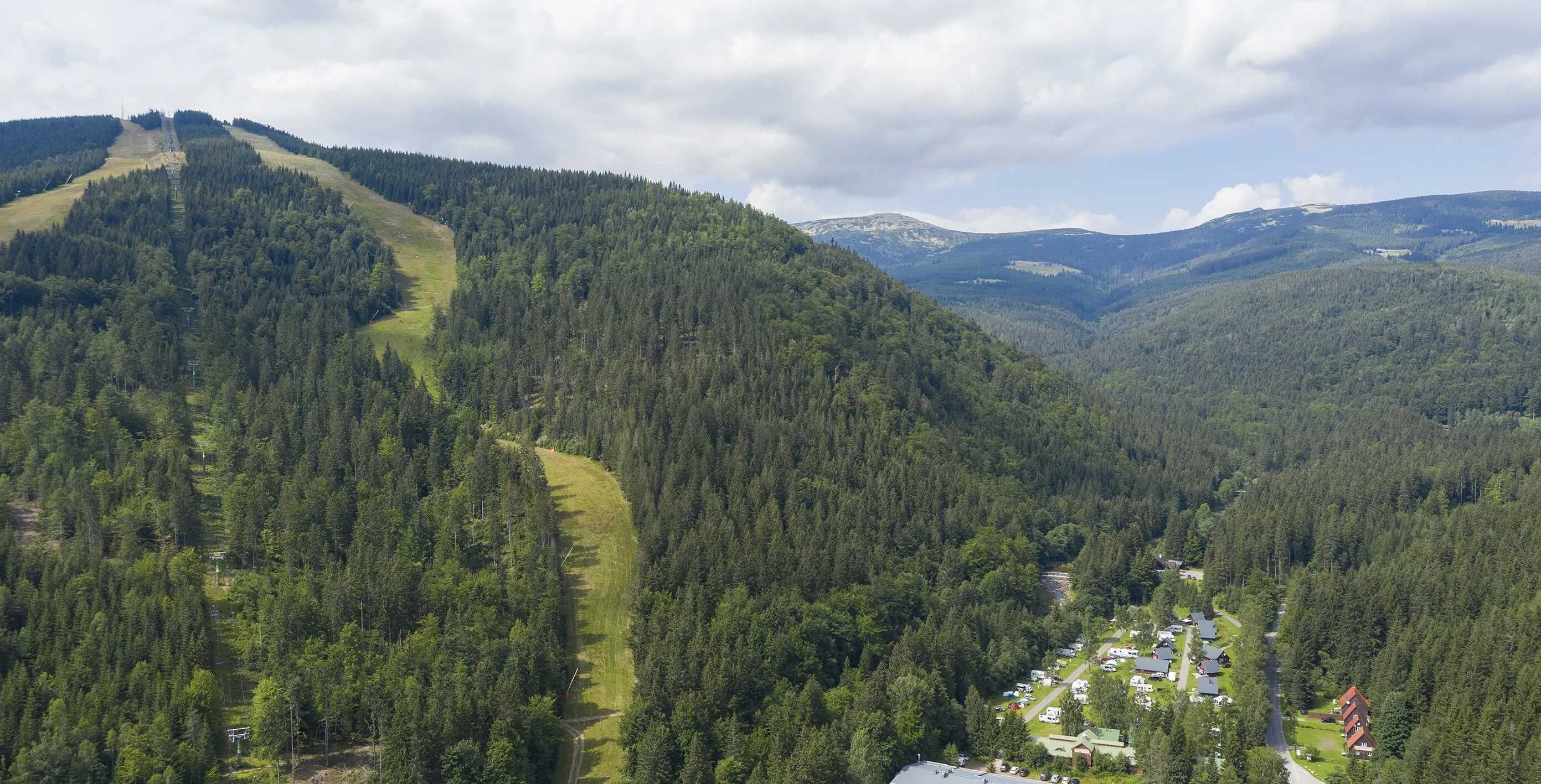 Base Camp Medvědín Špindlerův Mlýn – Szpindlerowy Młyn, Czechy