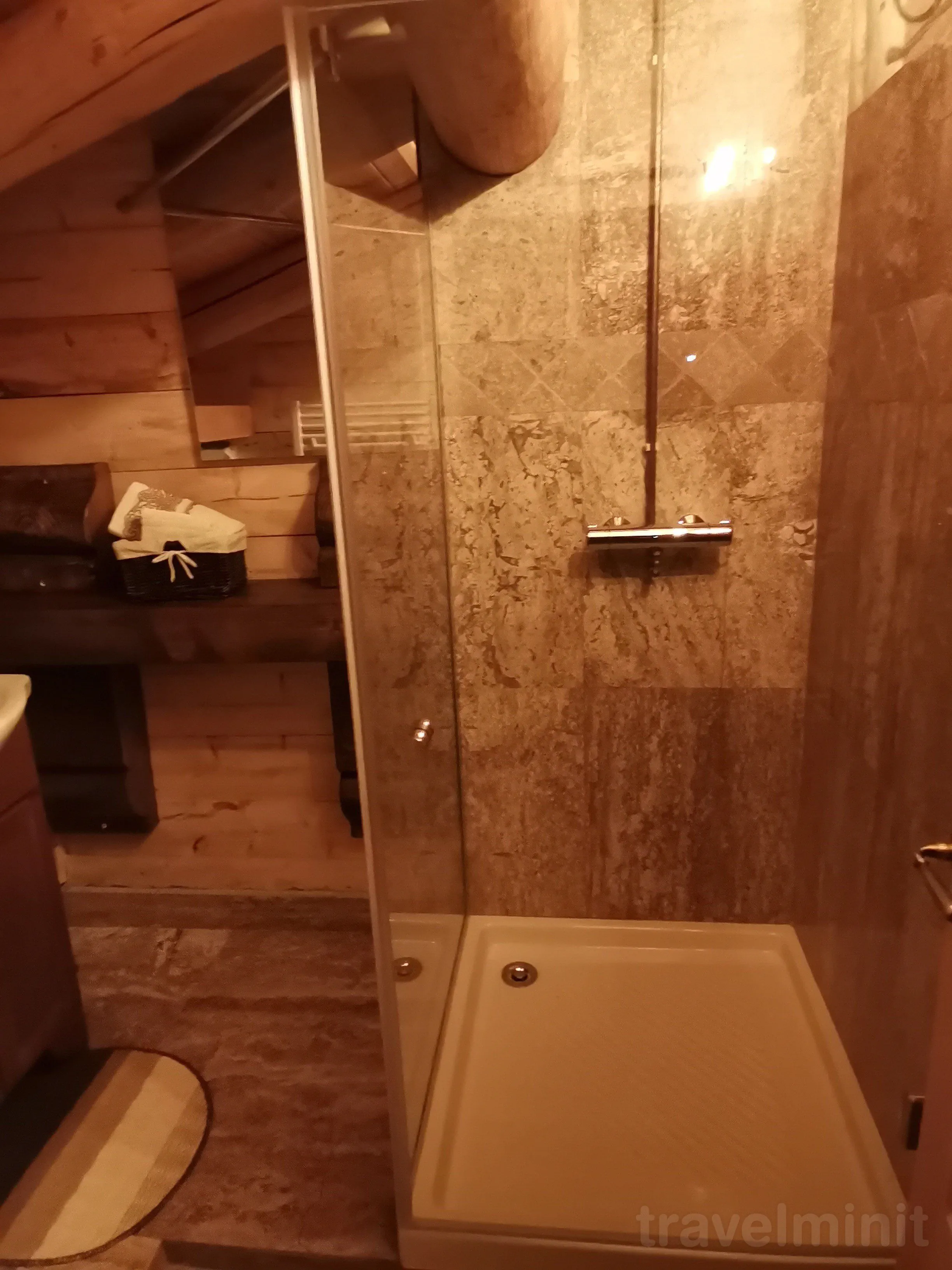 Cabana Casa de Piatra Mara – Mara, România