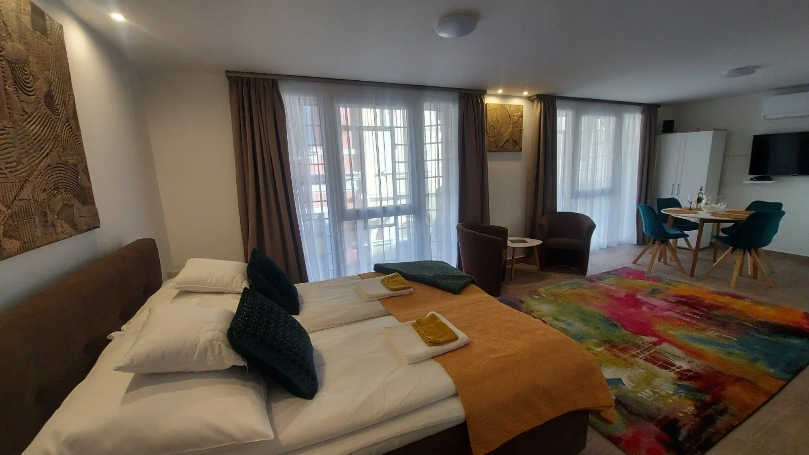 City Center Apartmanház Eger – Eger, Ungaria