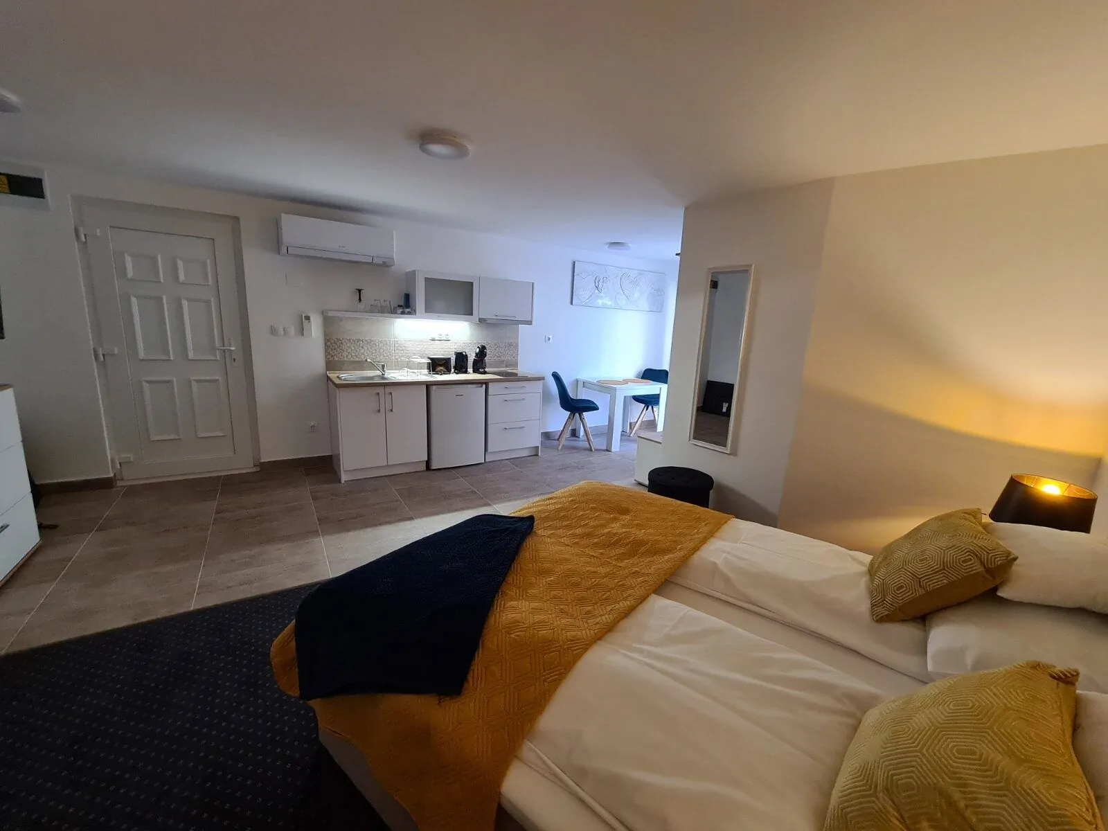 City Center Apartmanház Eger – Eger, Ungaria