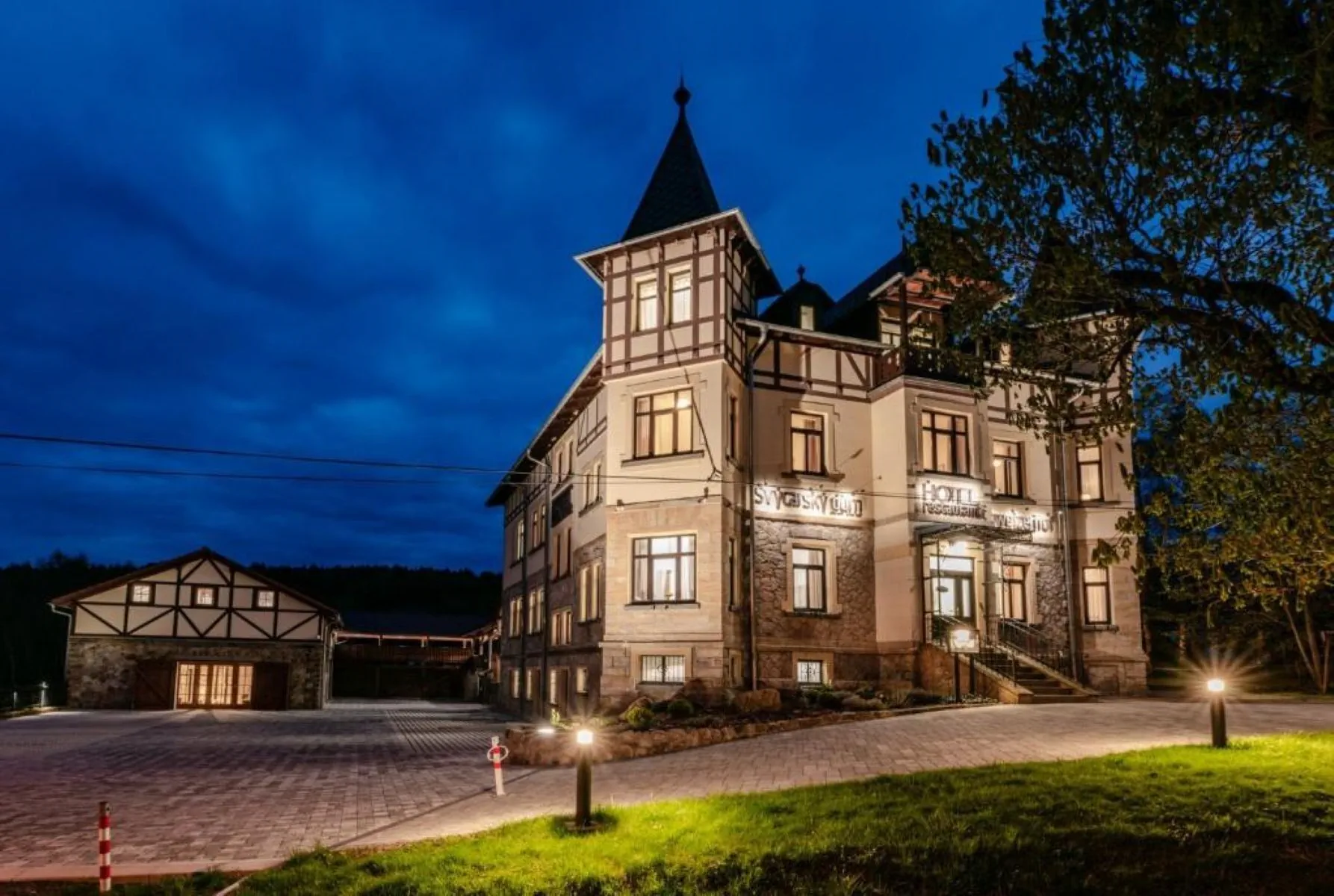 Hotel Švýcarský dům Sněžník  – Jílové, Česká republika