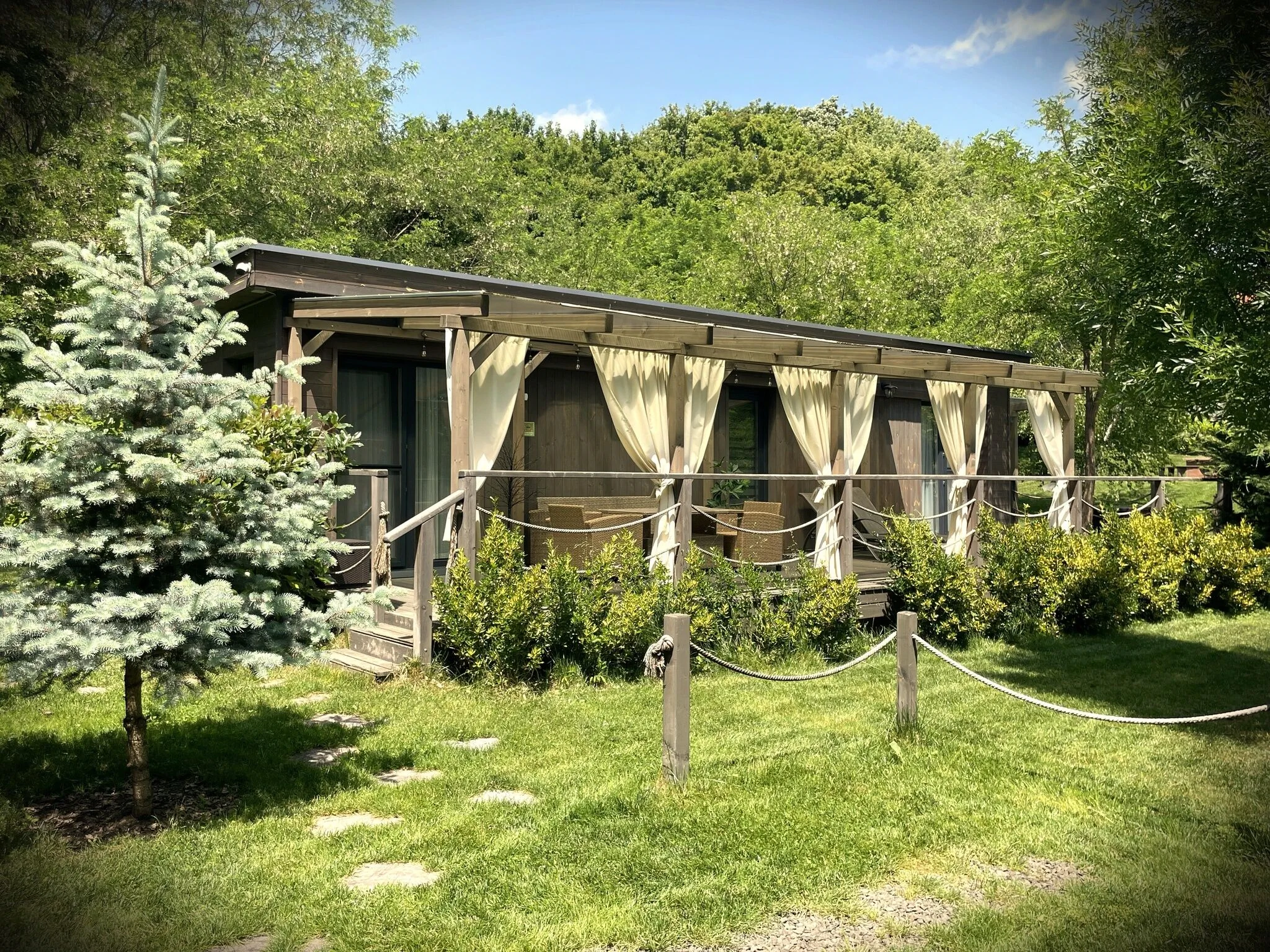 Forest House Vendégházak Diósjenő – Diósjenő, Ungaria