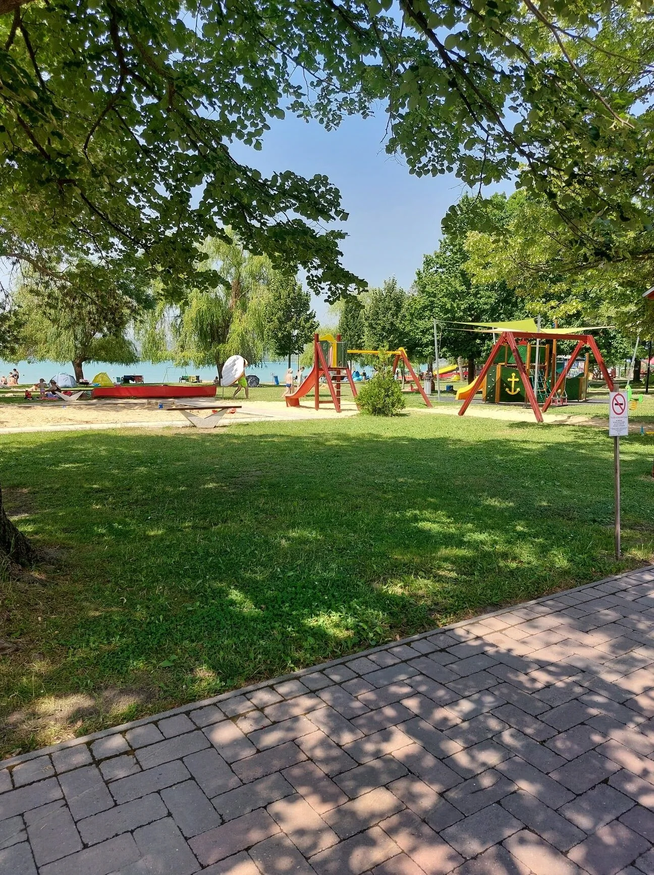 Föveny Apartman Balatonfűzfő – Balatonfűzfő, Węgry