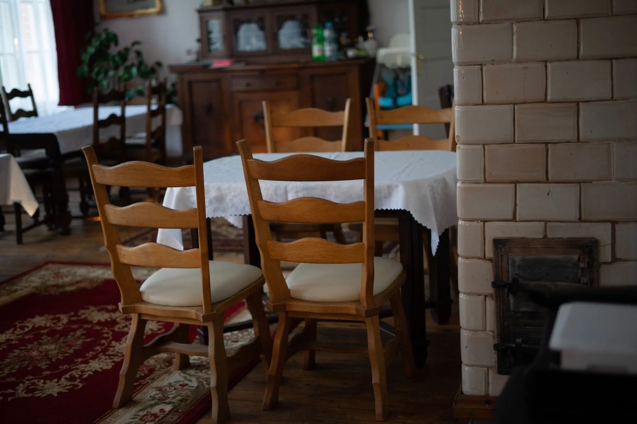 Mazurski dworek przy jeziorze Dworackie – Świętajno, Polonia