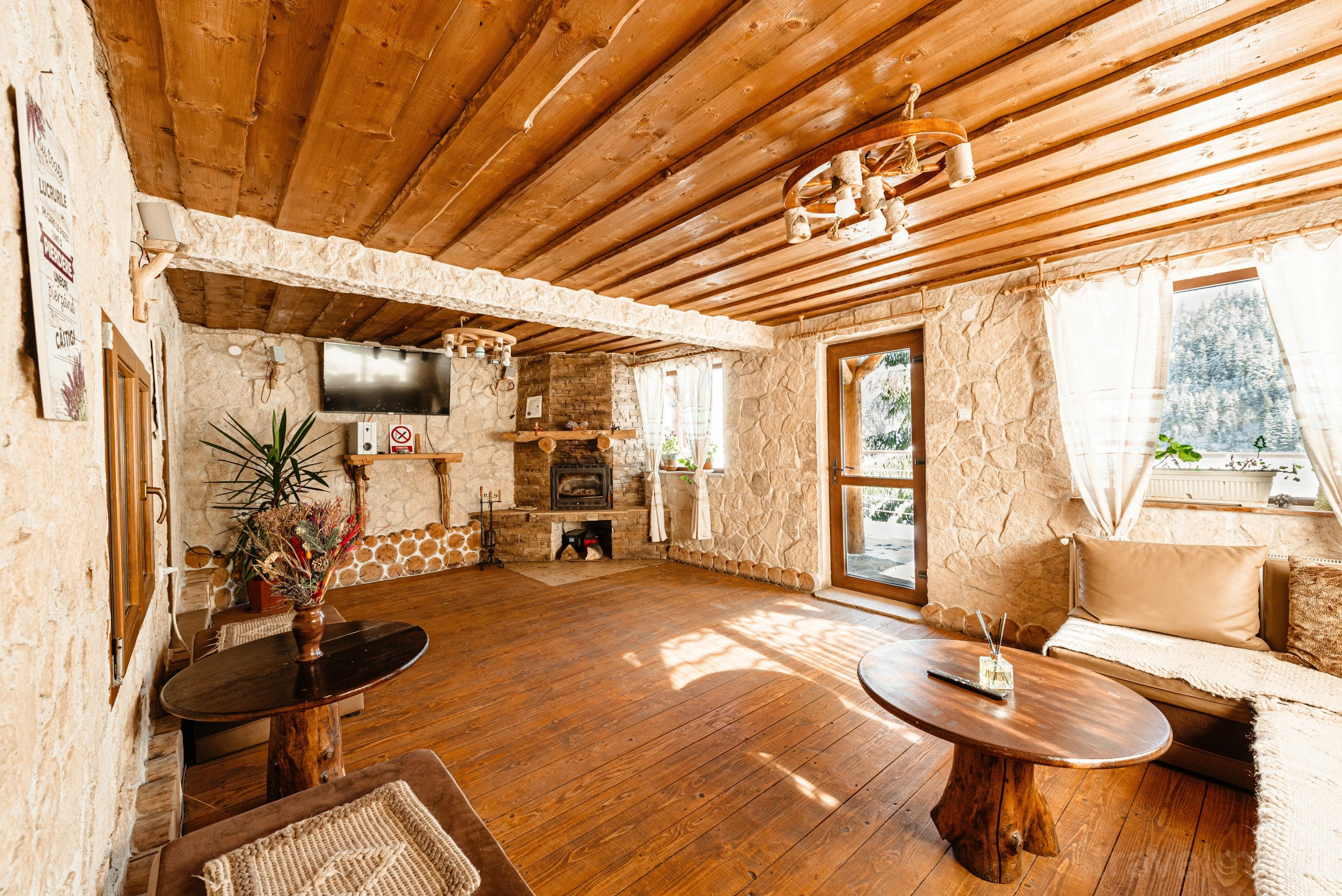 Cabana Străbunilor Râșca - foto 1
