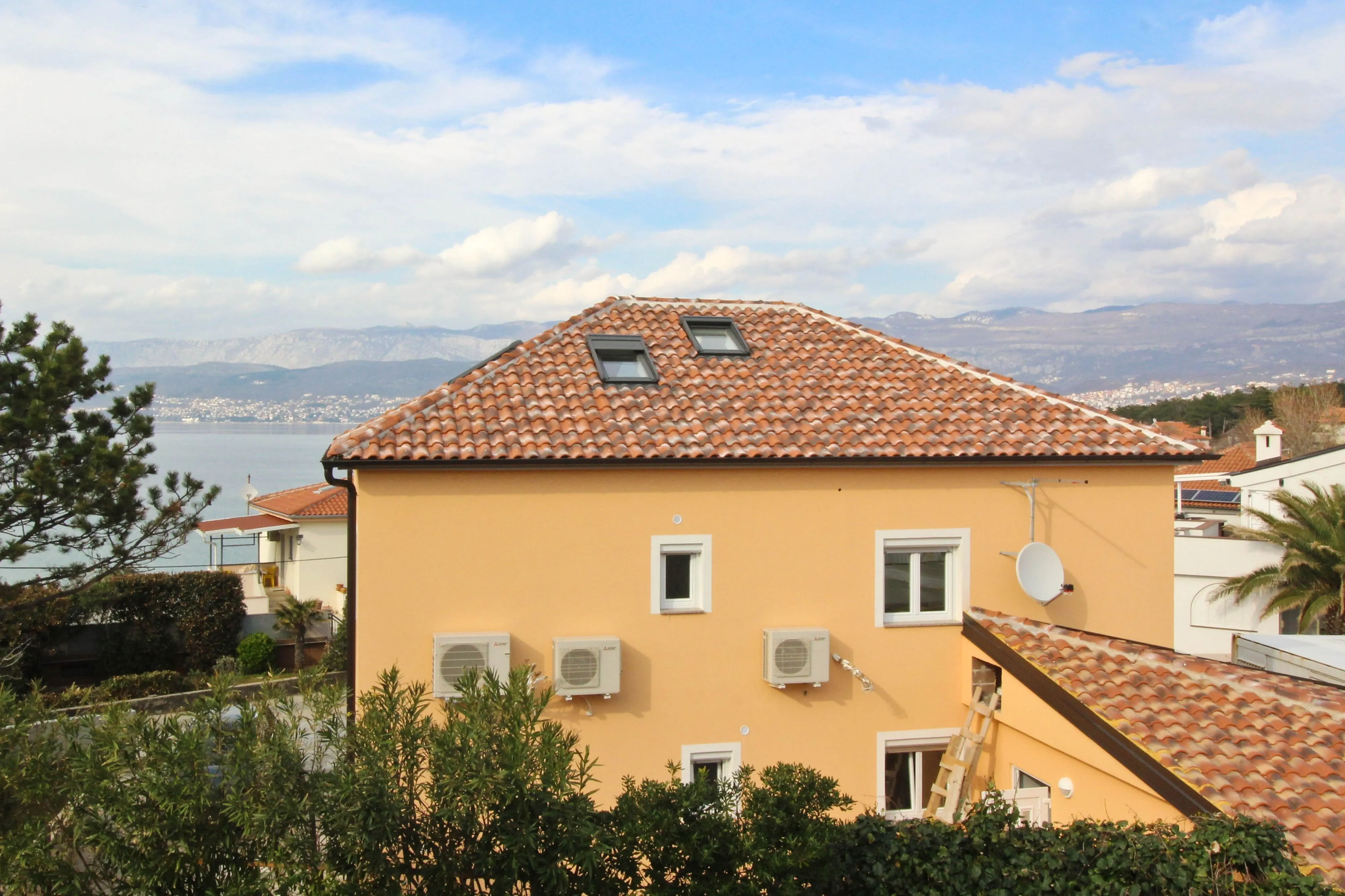 Apartments By The Sea Šilo, Krk - 18682 Šilo – Šilo, Croația