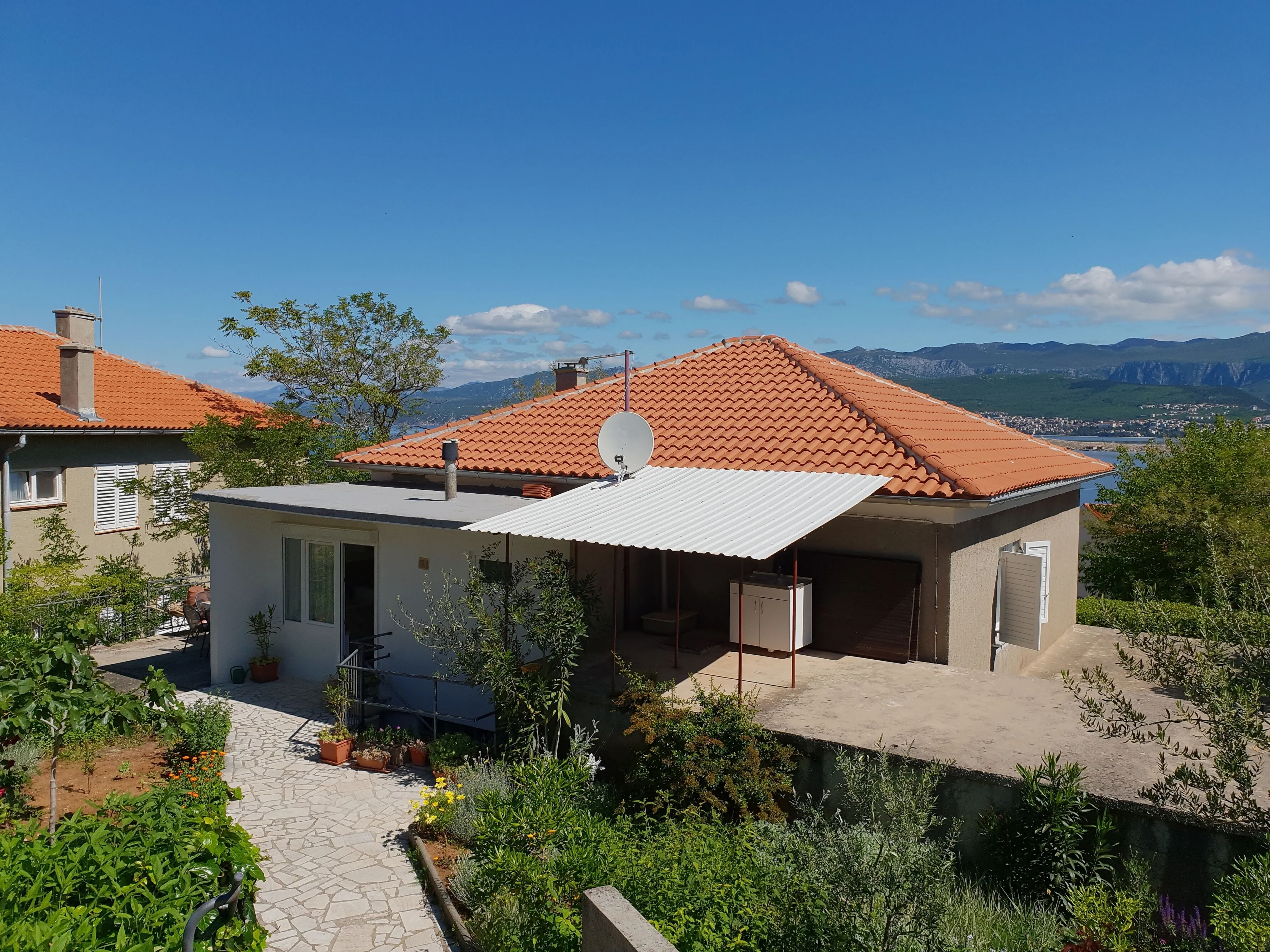Apartments By The Sea Šilo, Krk - 18703 Šilo – Šilo, Croația