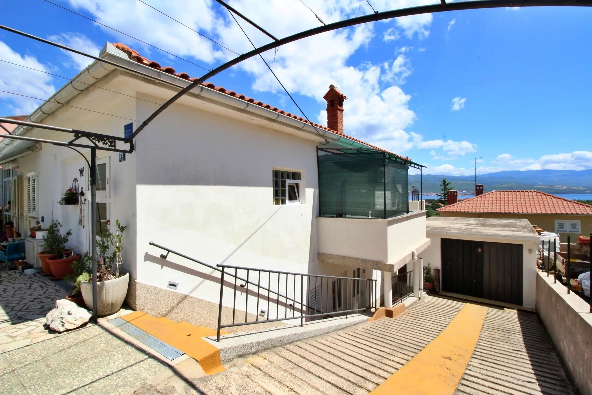 Apartments With Parking Space Šilo, Krk - 18735 Šilo – Šilo, Croația