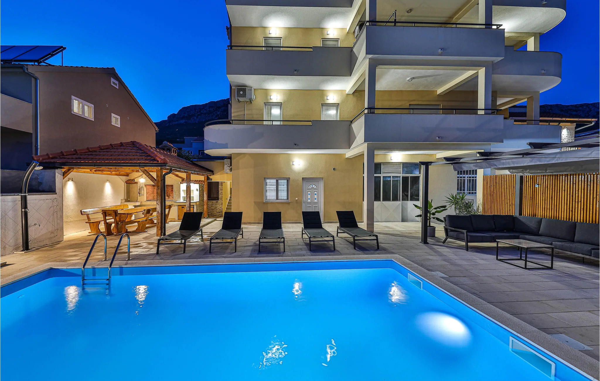 Apartman Kaštel Gomilica - CDC842 - foto 4