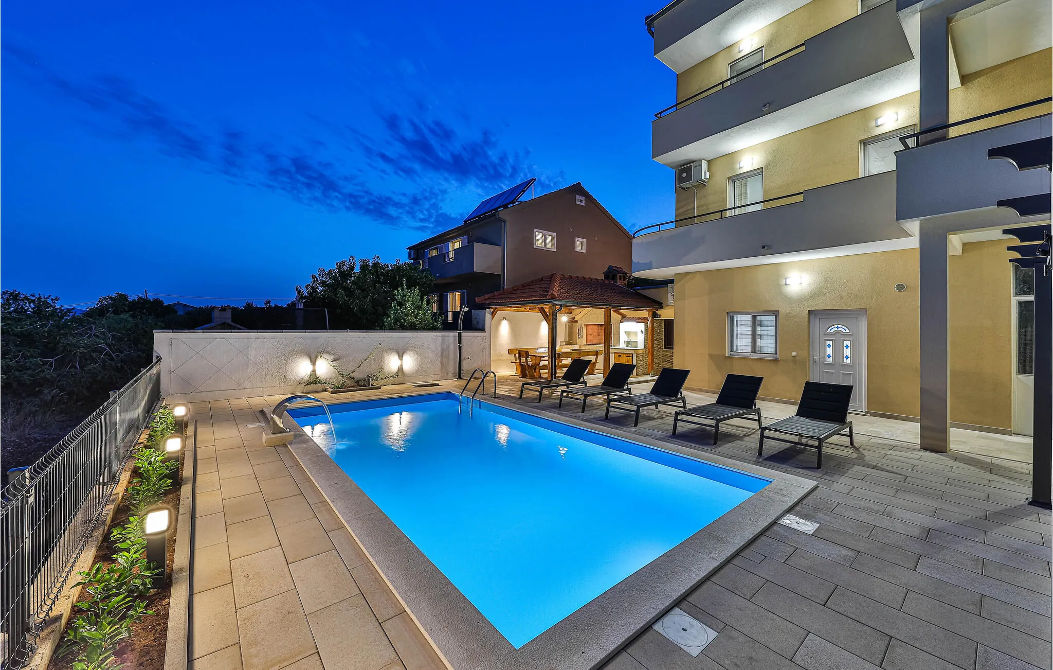 Apartman Kaštel Gomilica - CDC842 - foto 5