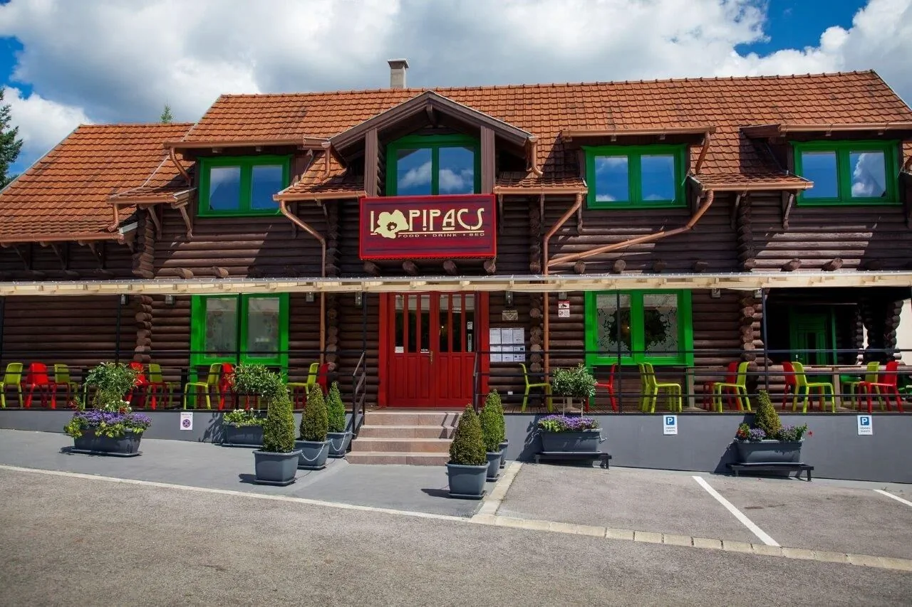 Pipacs Fogadó Eger-Almár – Eger, Ungaria