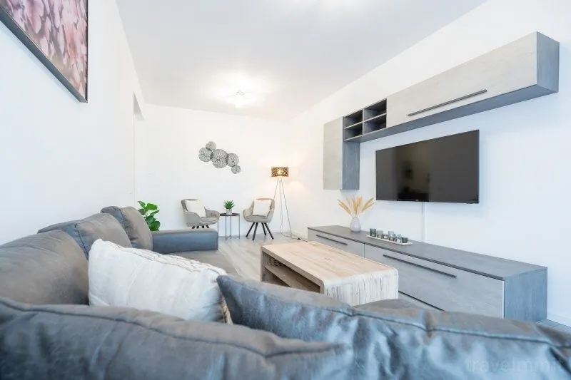 Grey Apartments Oradea – Oradea, România