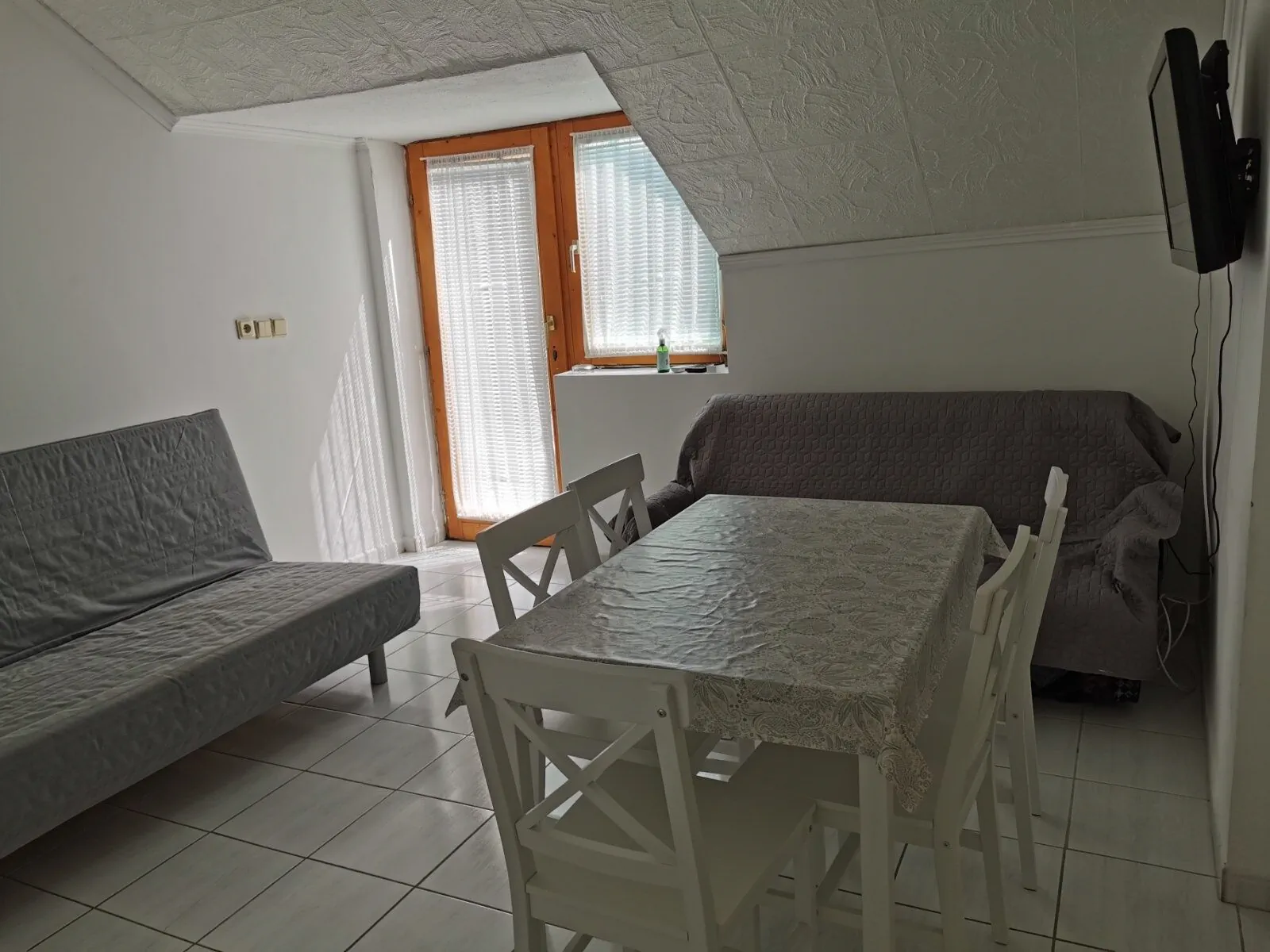 Flamingo Apartmanház Balatonlelle – Balatonlelle, Ungaria