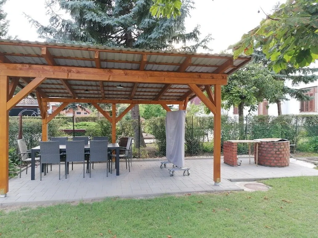 Flamingo Apartmanház Balatonlelle – Balatonlelle, Ungaria