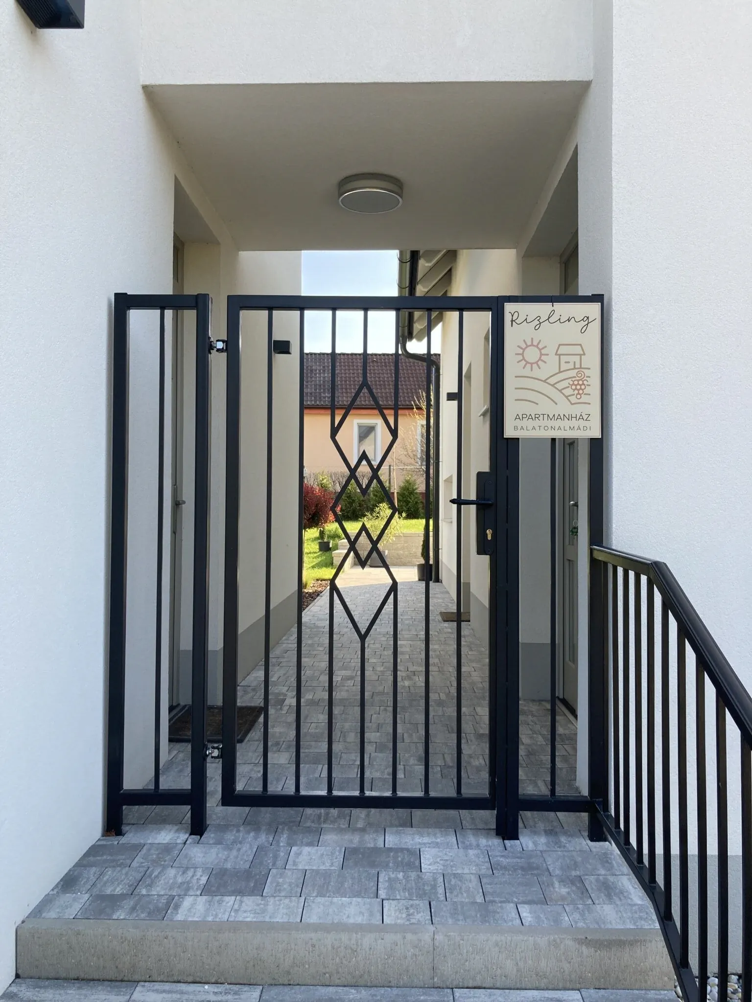 Rizling Apartmanház**** Balatonalmádi – Balatonalmádi, Ungaria