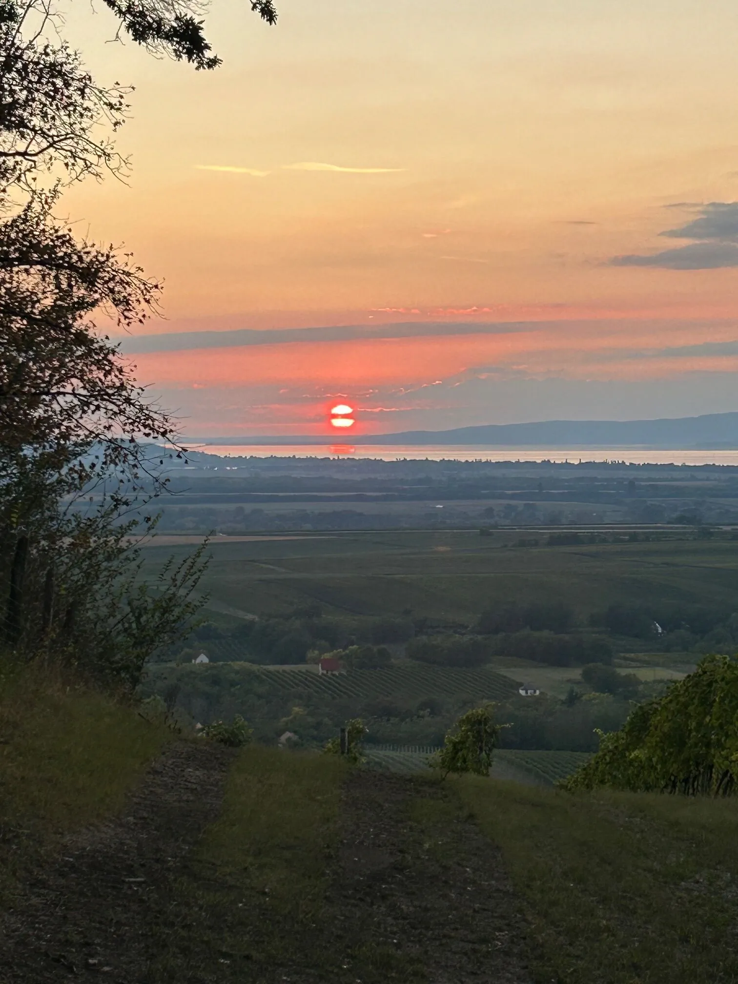 Késa Escape Cottege Balatonlelle – Balatonlelle, Ungaria