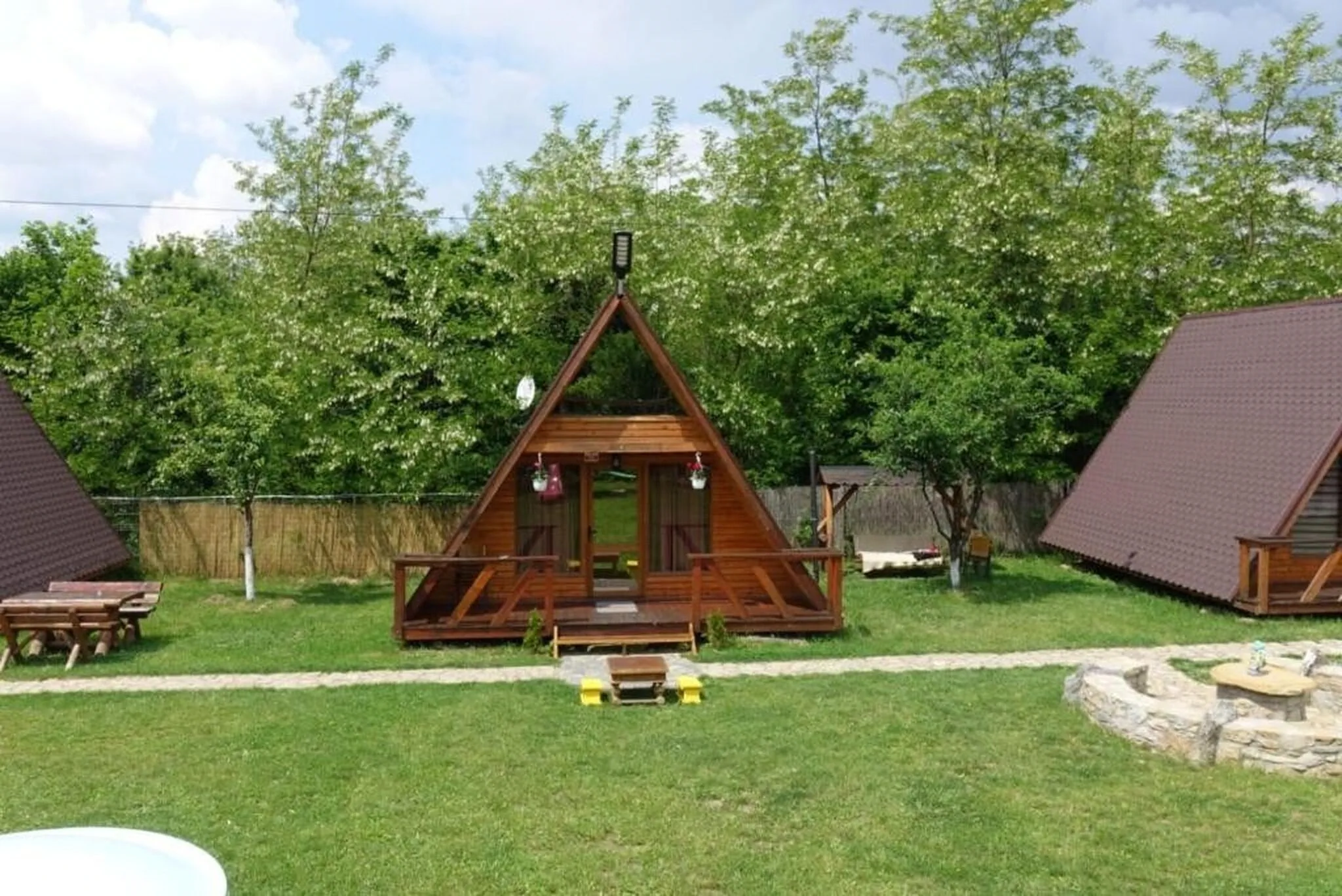 Căsuțe în Copac & Case A frame Avrig – Avrig, România