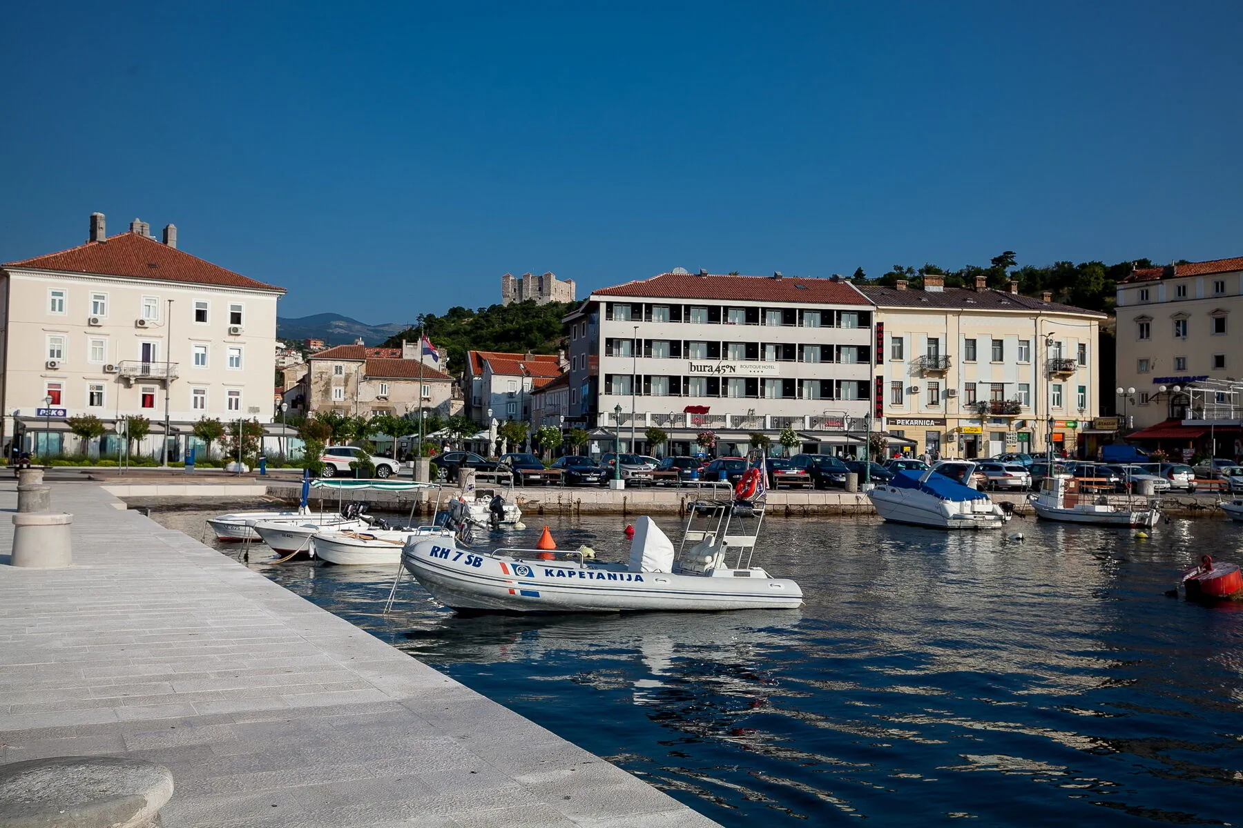 Hotel Bura 45/N Senj – Senj, Croația