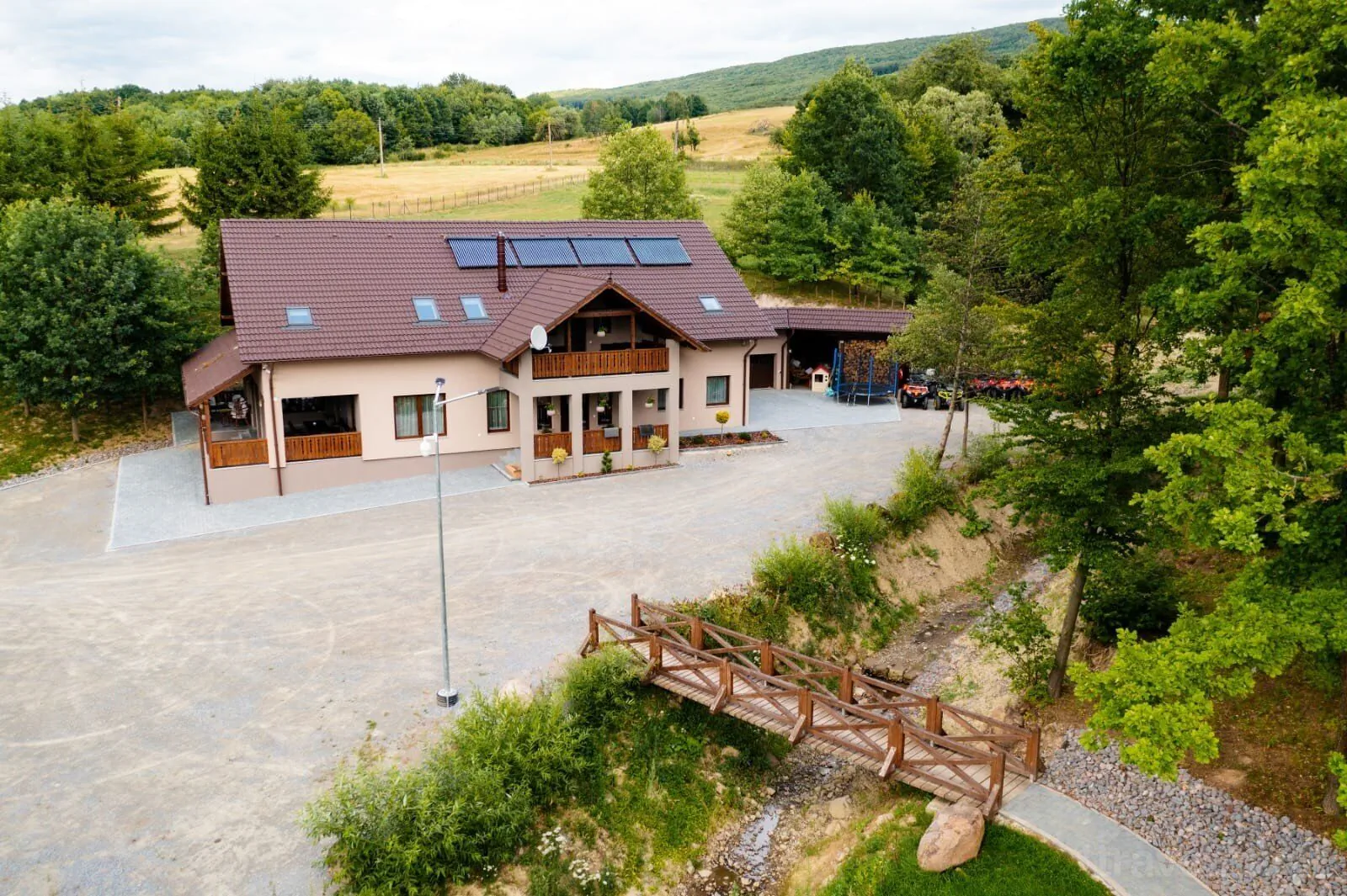 Transylvanian Relax House Lupeni – Lupeni, România