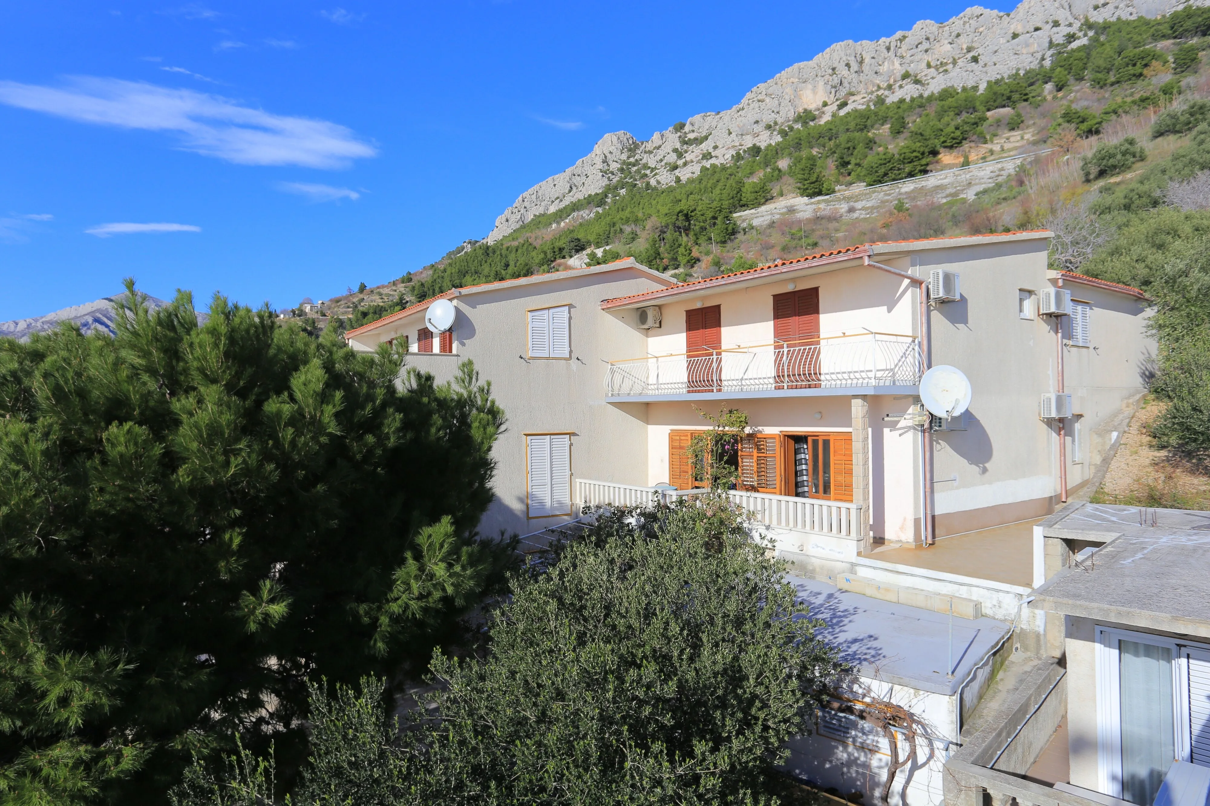 Apartments With Parking Space Brela, Makarska - 18495 Brela - foto 2