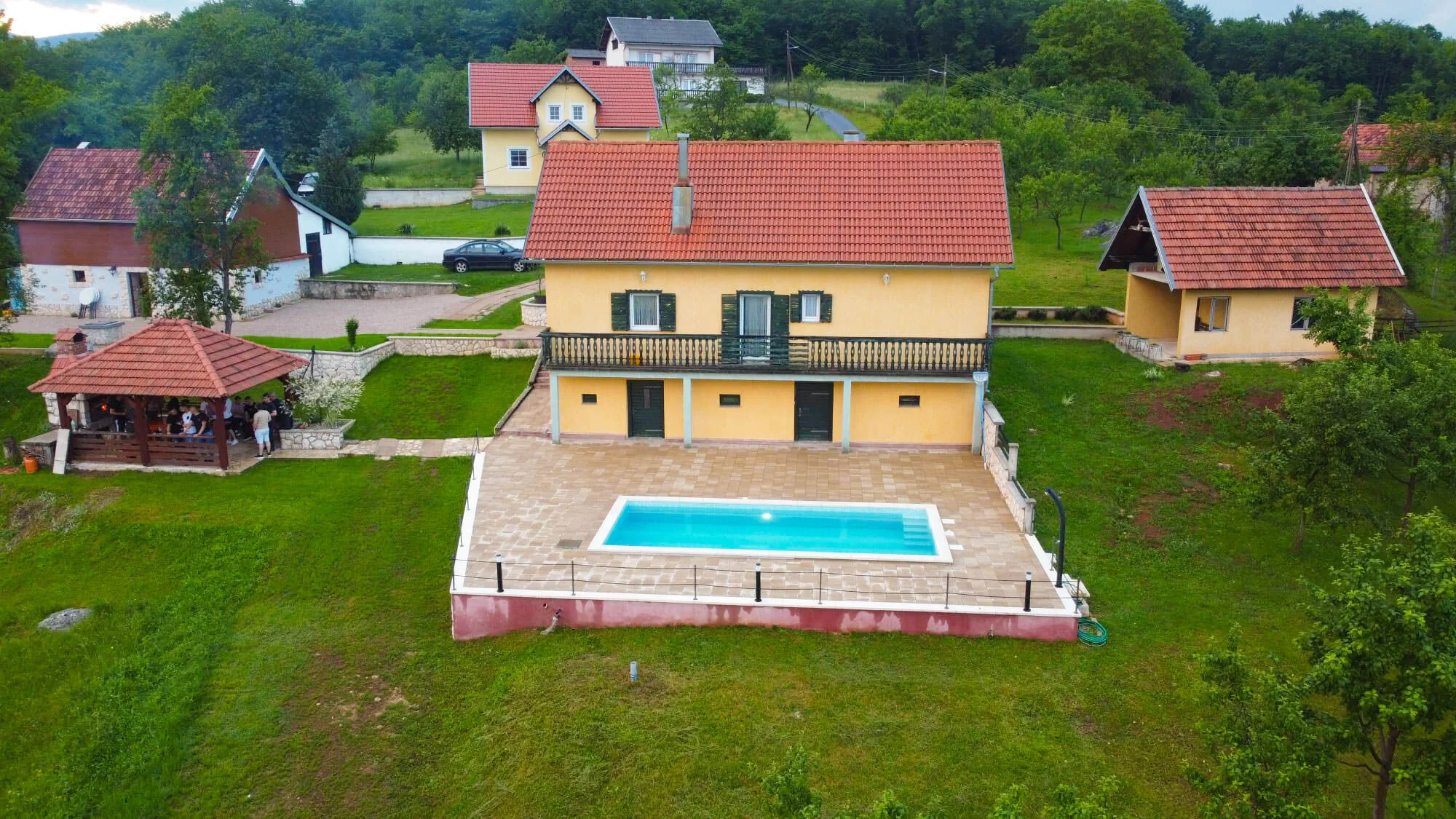 House Roza Otocac - foto 1