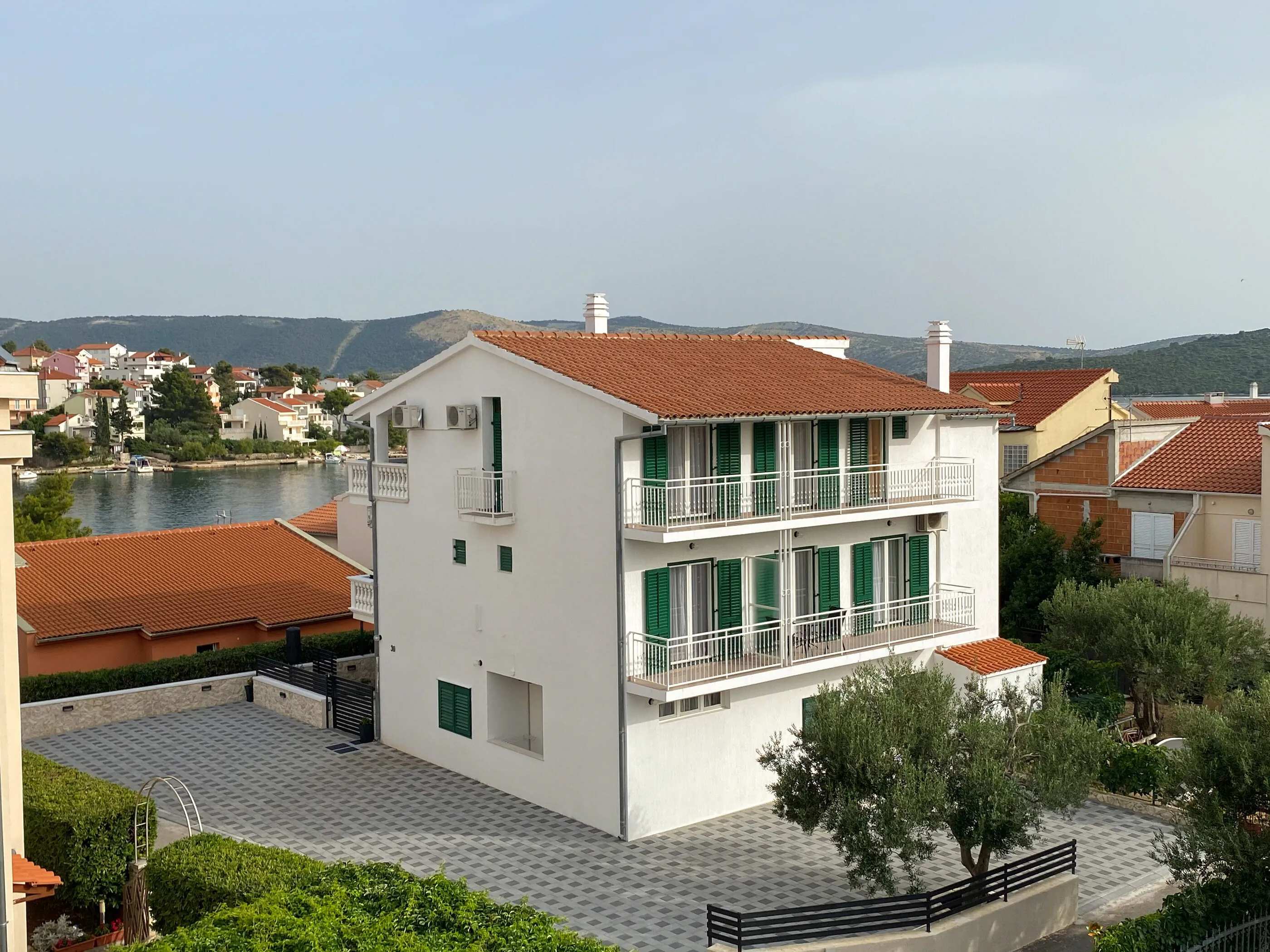 Apartments Pulić Zaboric - foto 1