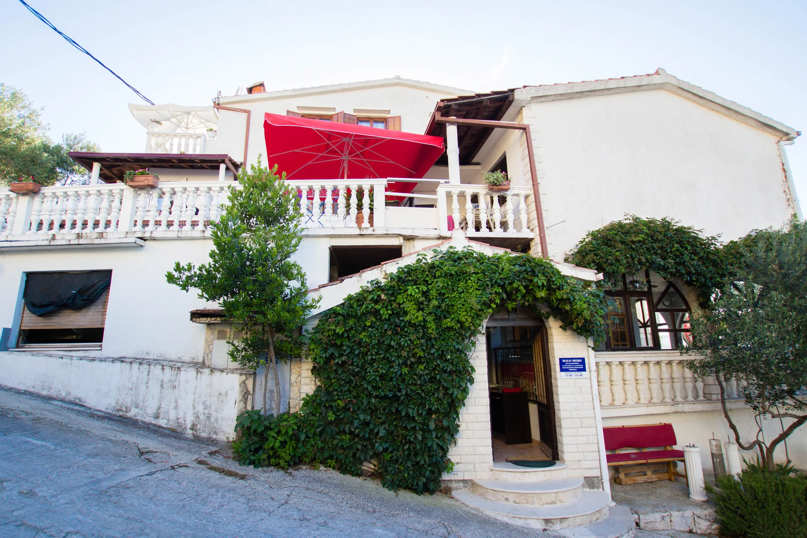 Apartments More Arbanija – Arbanija, Chorwacja