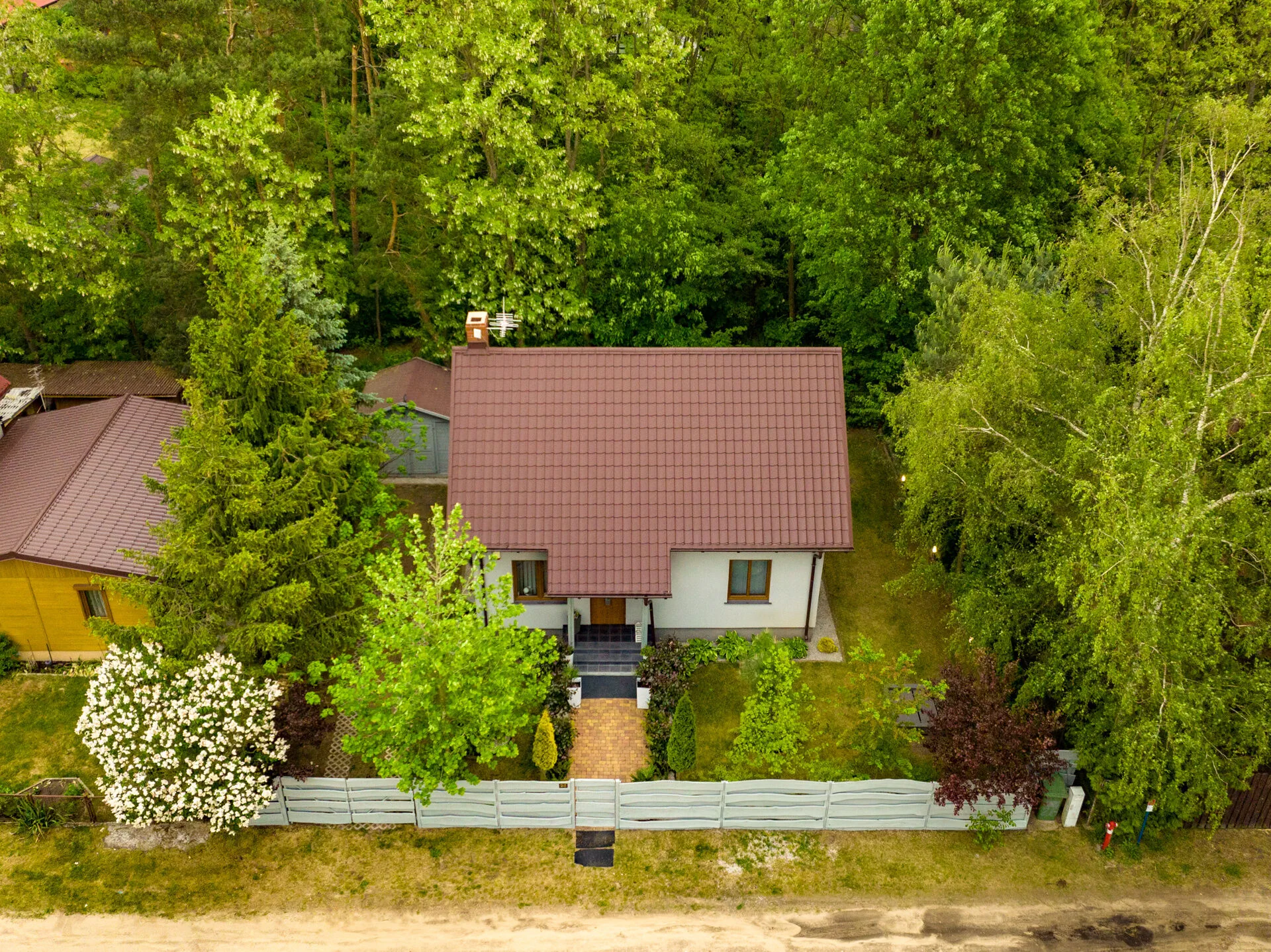 Domek w Sosenkach – Osłonin, Polonia