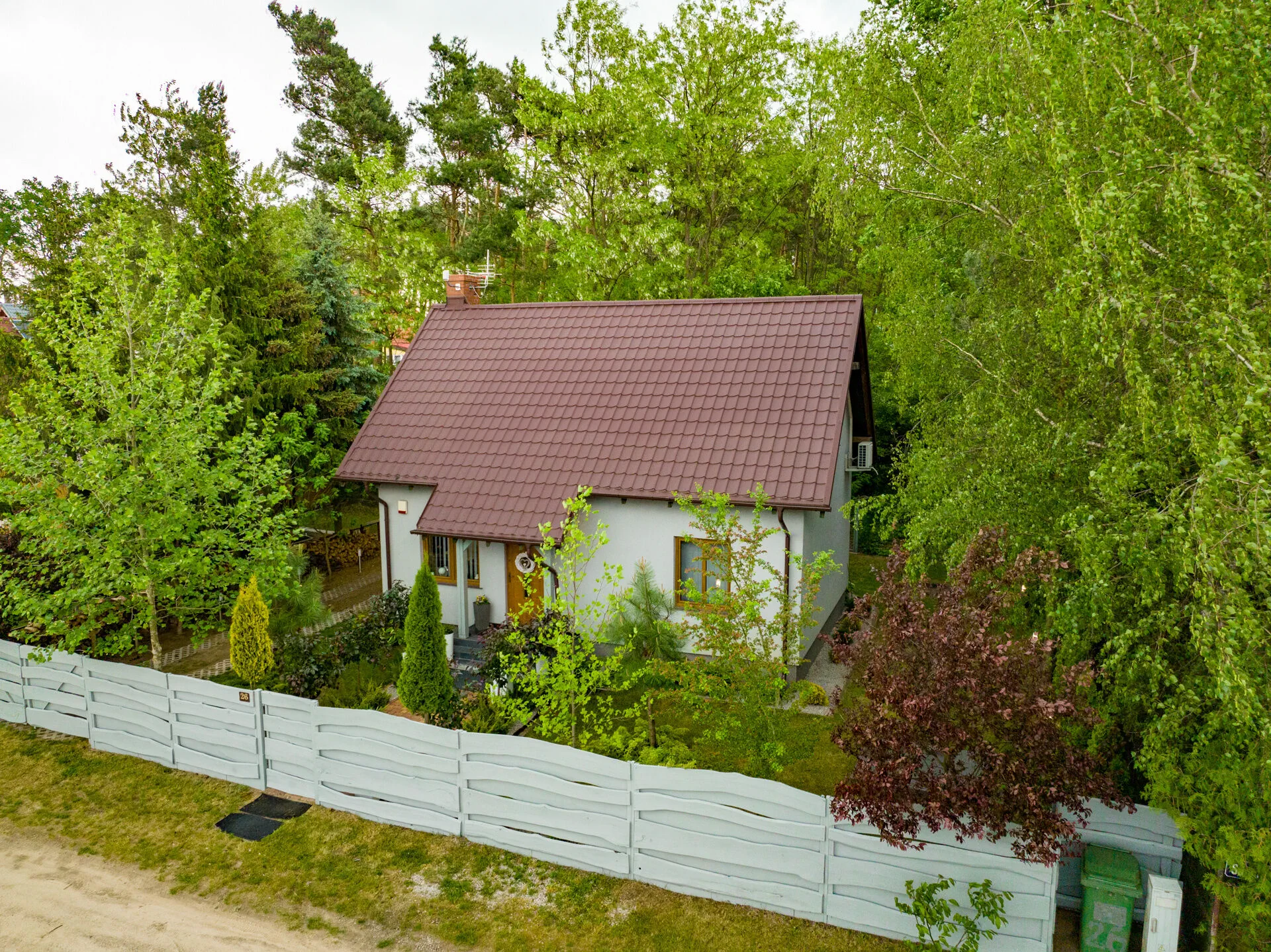 Domek w Sosenkach – Osłonin, Polonia