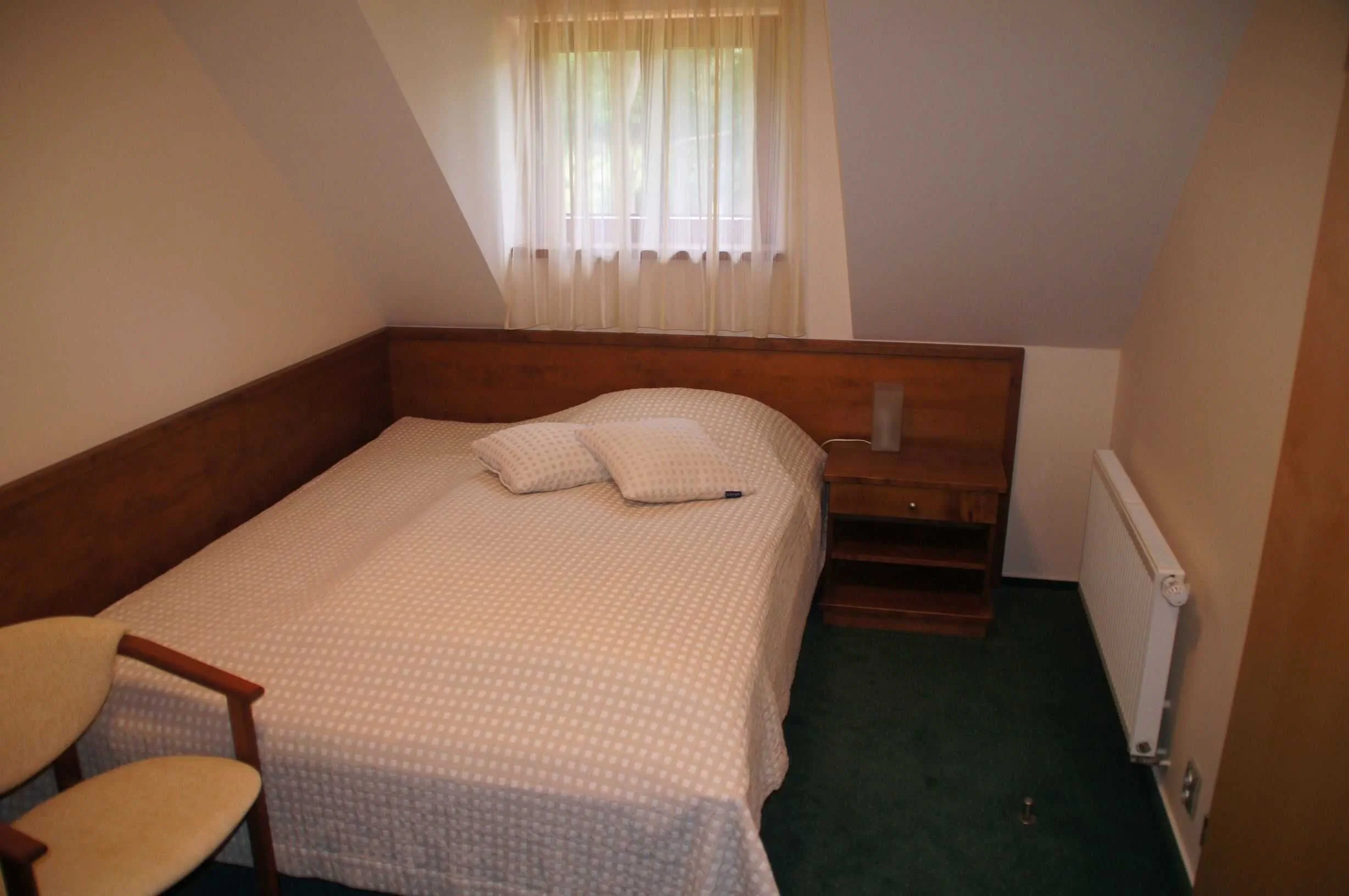 HOTEL A RESTAURACE U PARKU Hořovice – Hořovice, Česká republika