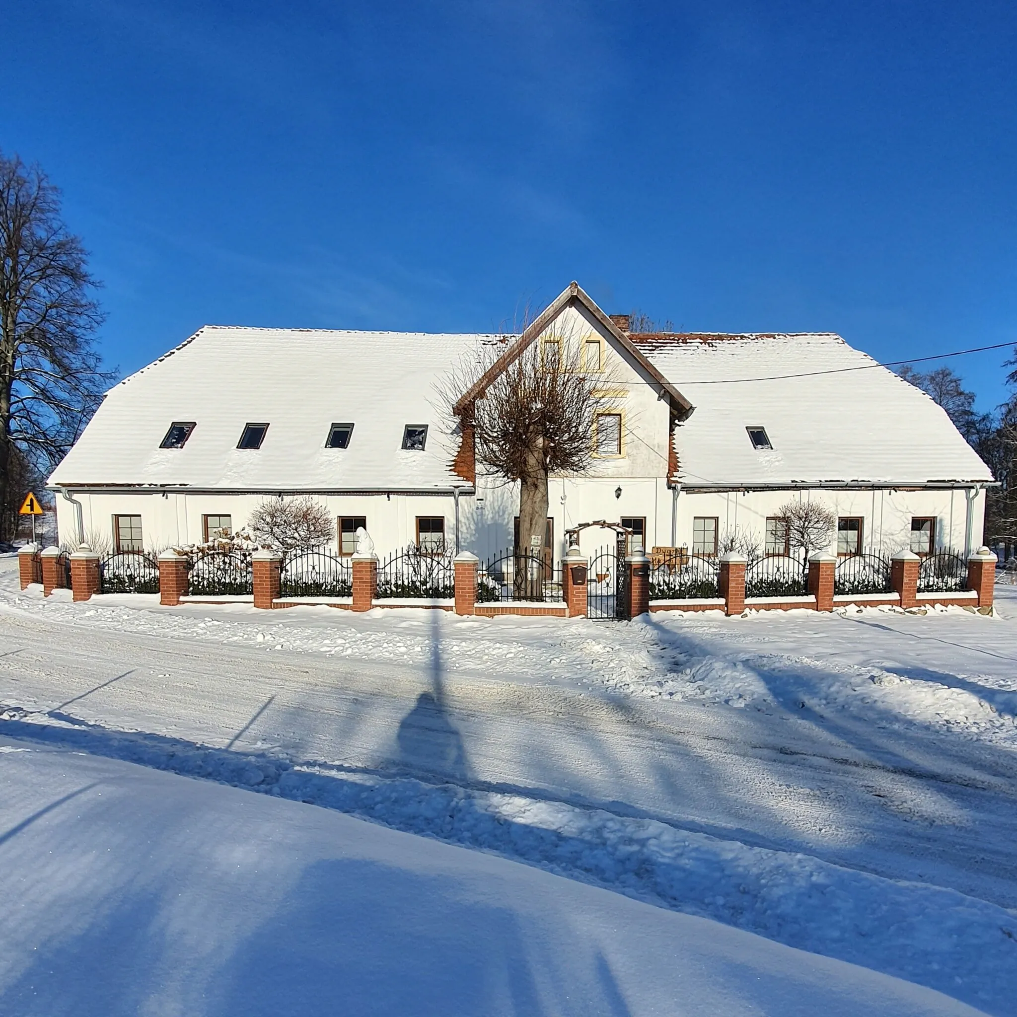 Dworek Marmis Grudza – Mirsk, Polska