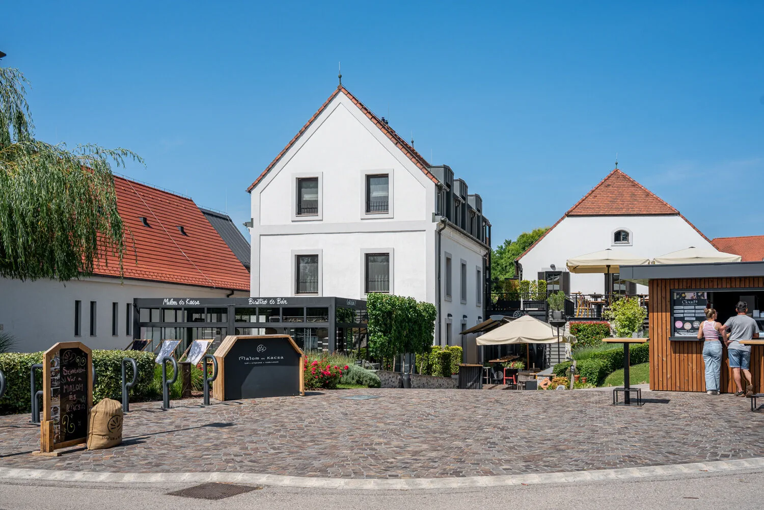 Malom és Kacsa Boutique Hotel Tata – Tata, Ungaria